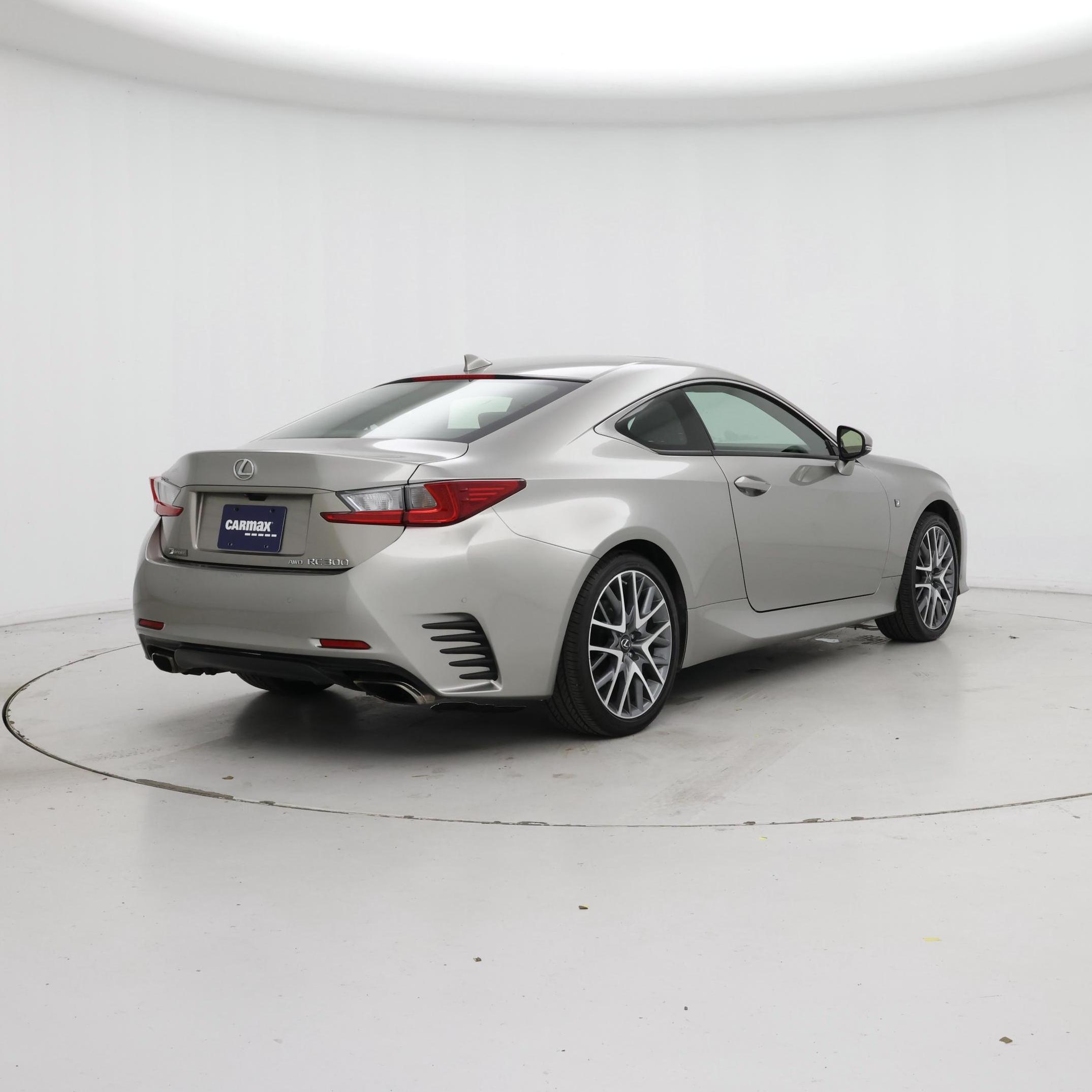 Thumbnail: 2017 Lexus RC - 8