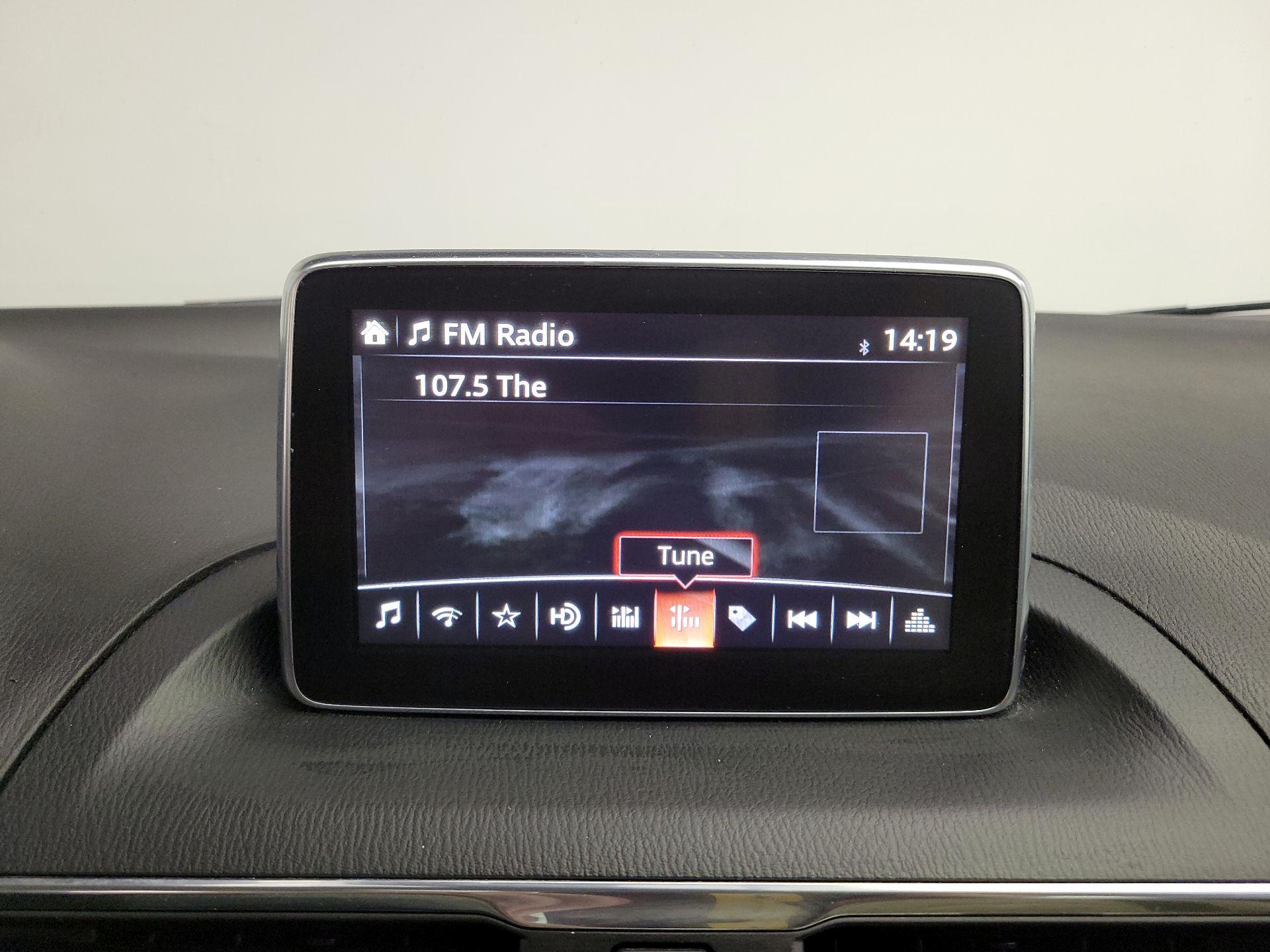 Thumbnail: 2016 Mazda Mazda3 - 16