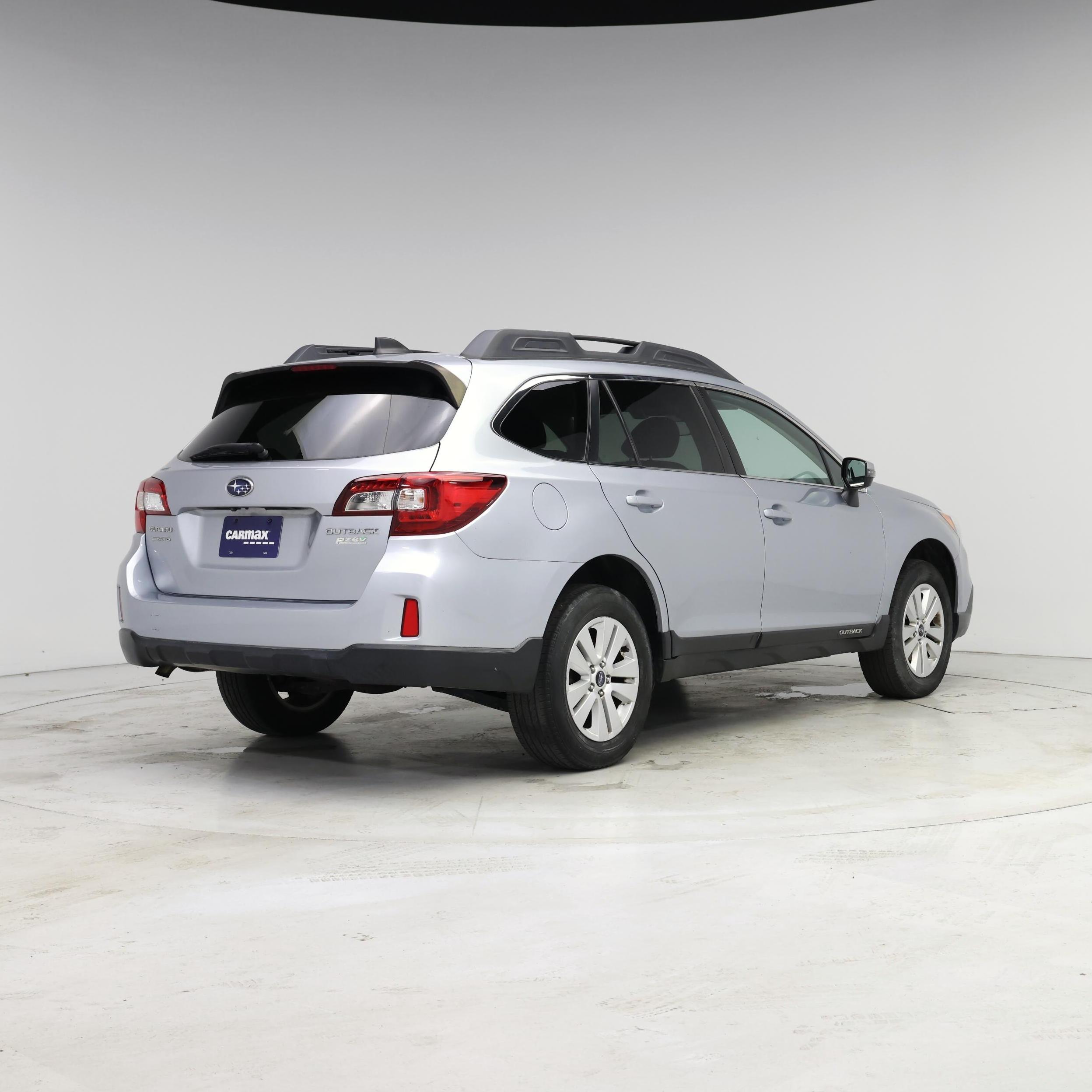 Thumbnail: 2017 Subaru Outback - 8