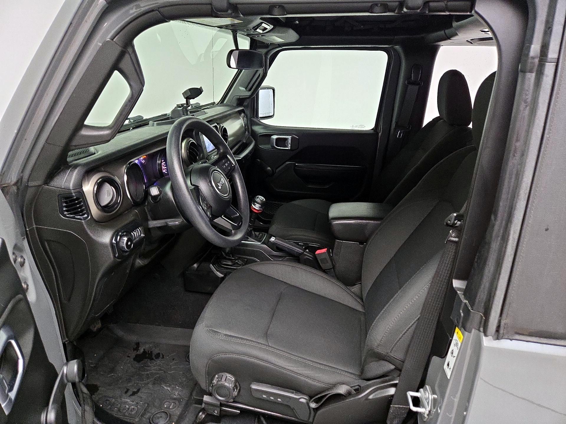 Thumbnail: 2019 Jeep Wrangler - 11