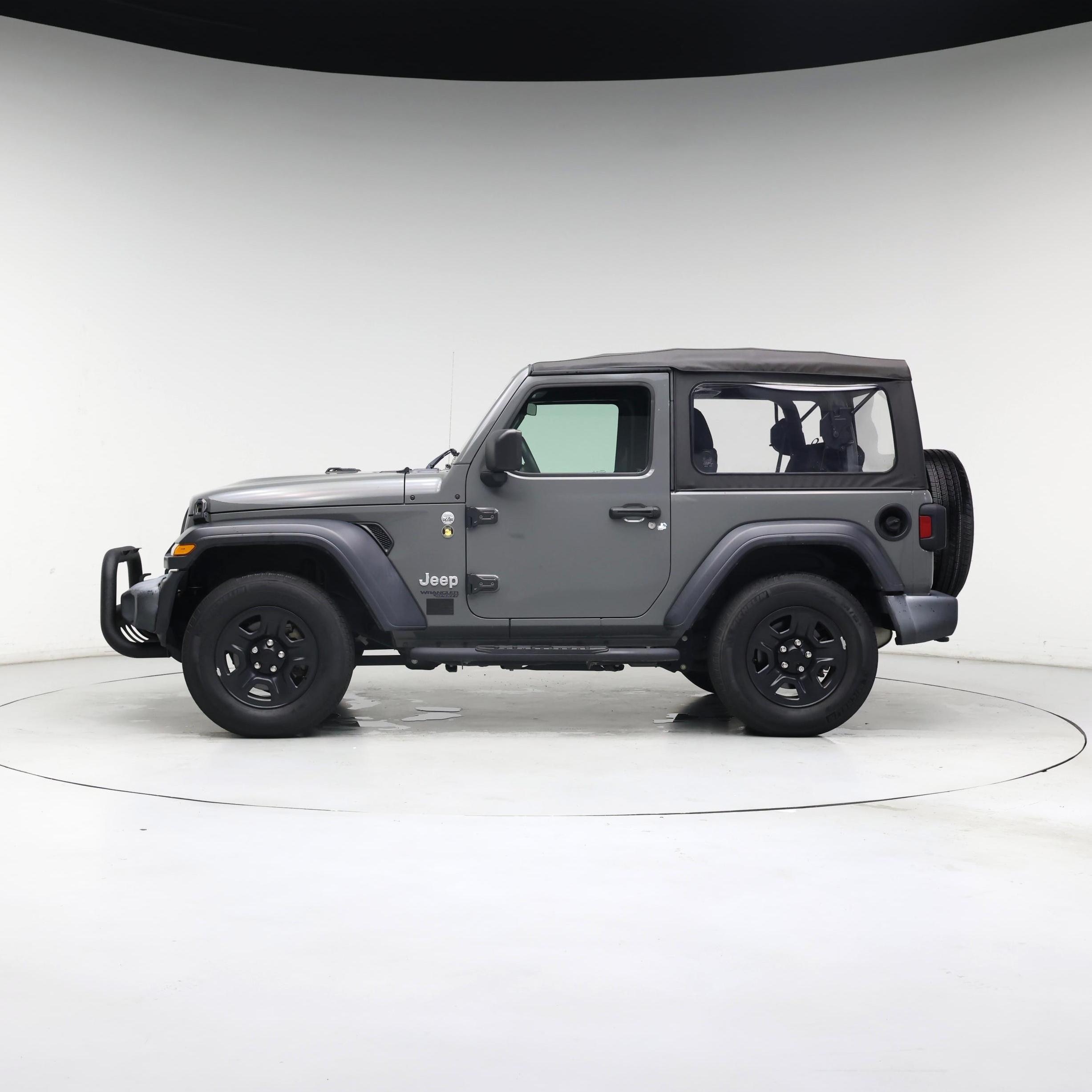 Thumbnail: 2019 Jeep Wrangler - 3