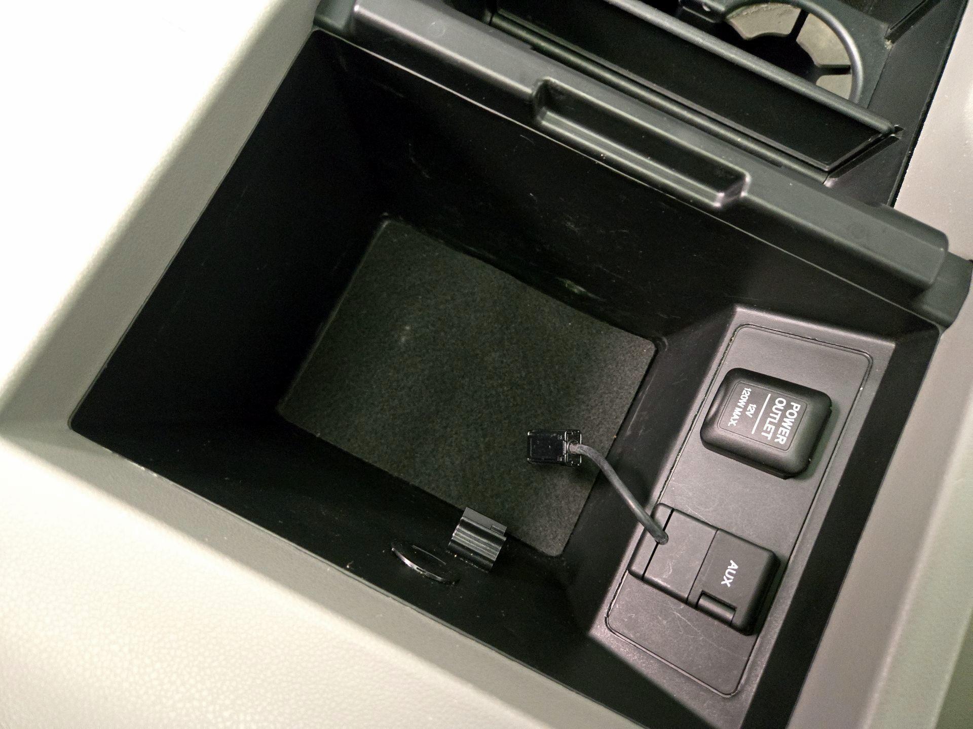 Thumbnail: 2014 Honda Pilot - 18