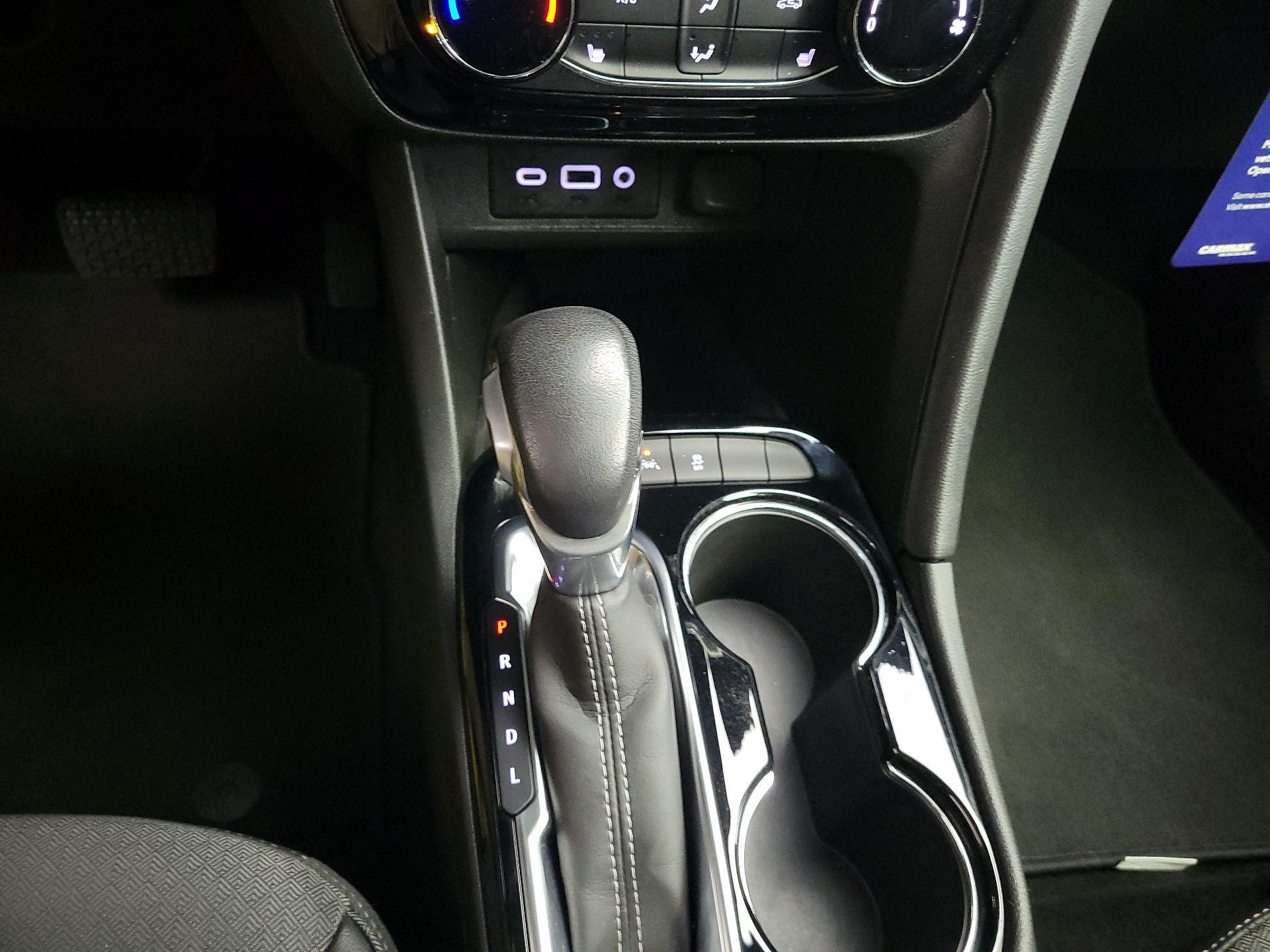Thumbnail: 2023 Buick Encore GX - 17
