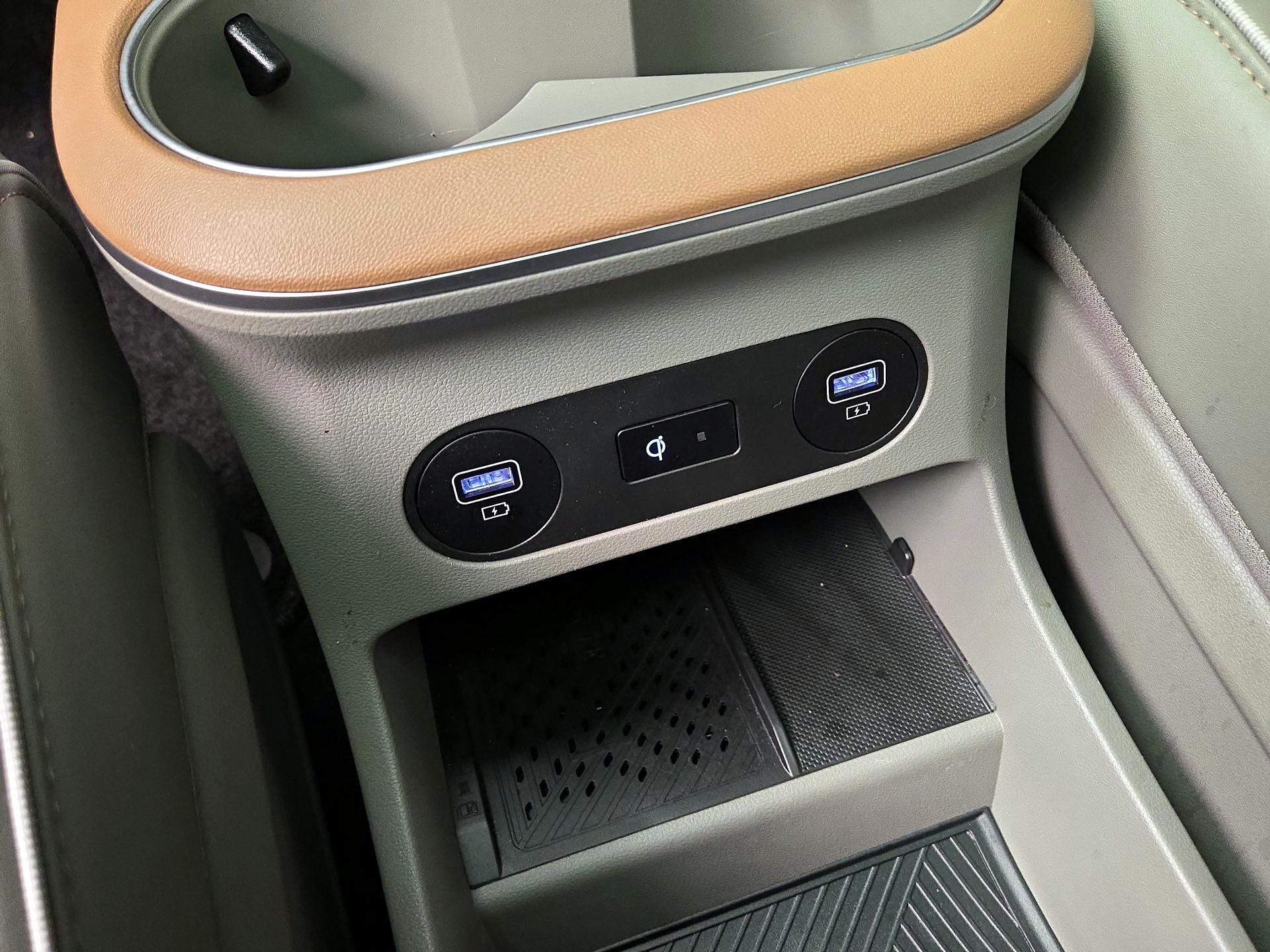 Thumbnail: 2024 Hyundai Ioniq 5 - 19