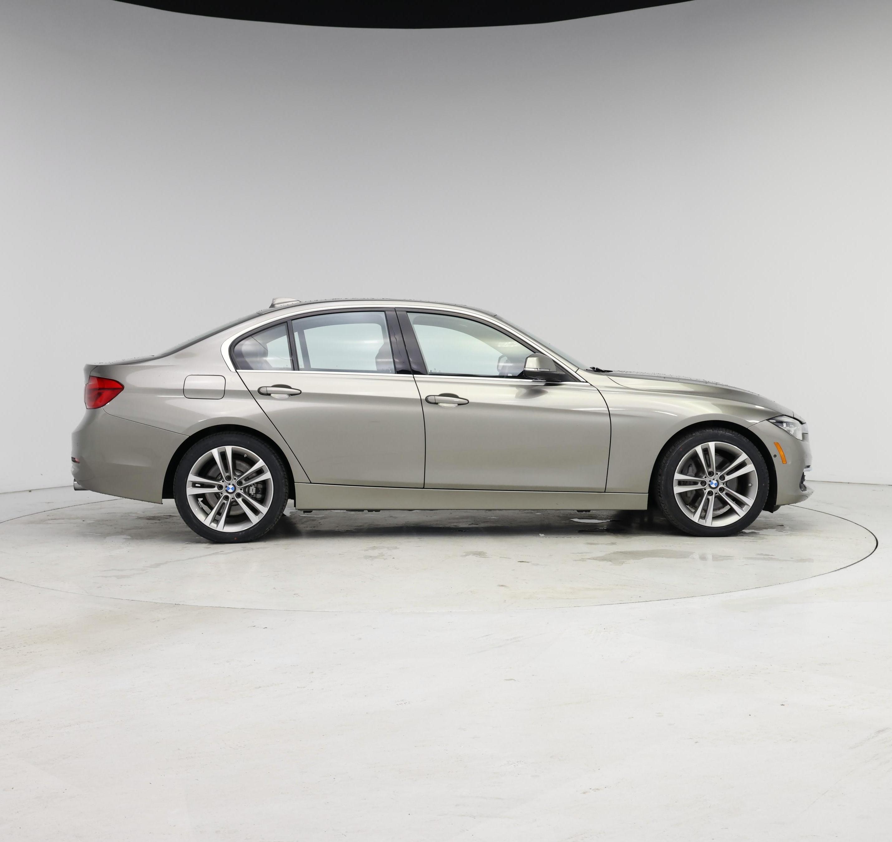 Thumbnail: 2016 BMW 3 Series - 7