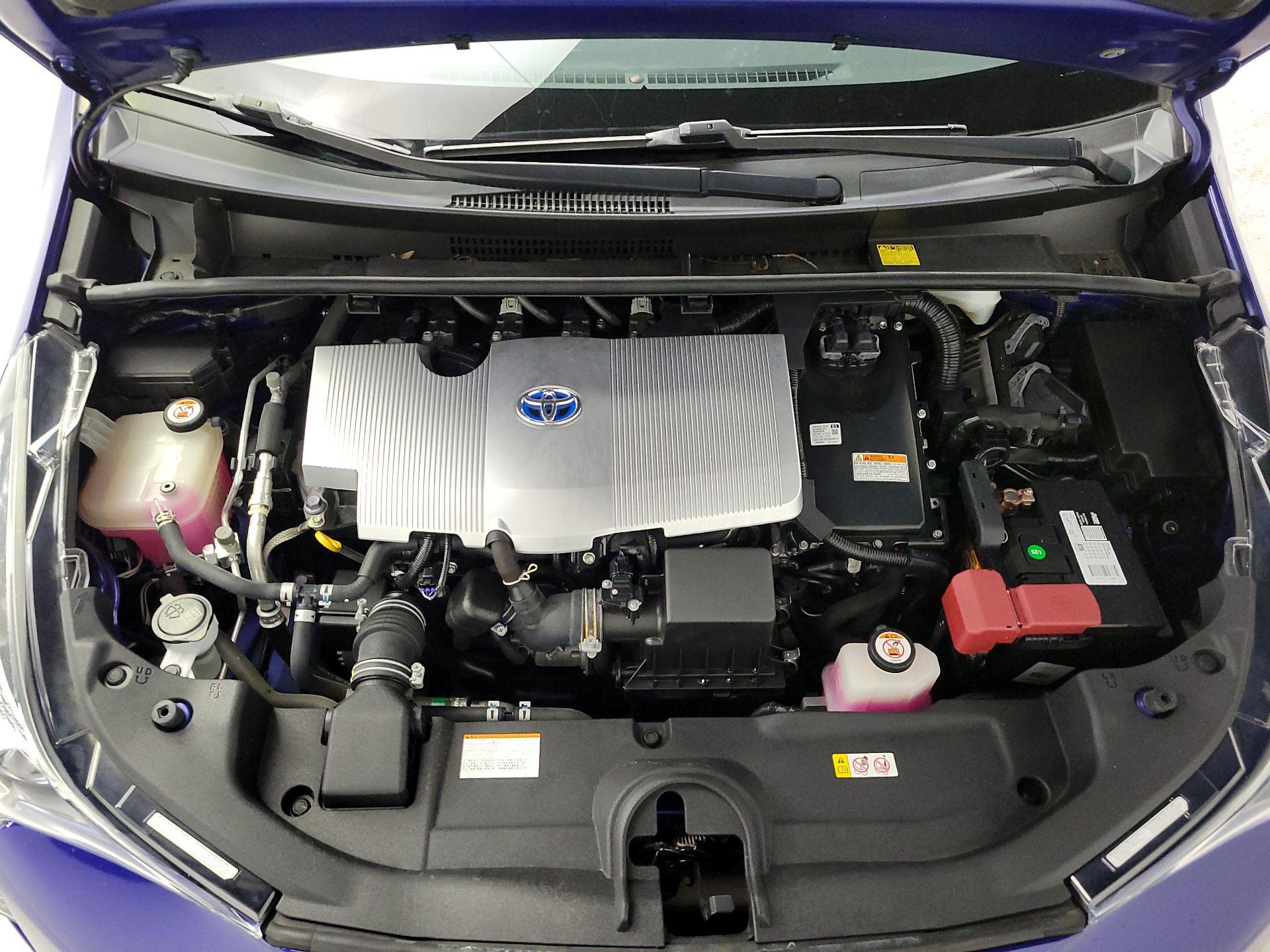 Thumbnail: 2018 Toyota Prius - 20