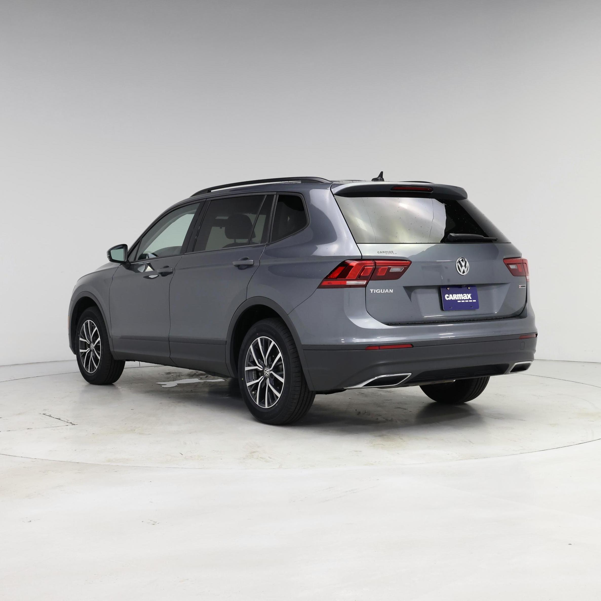 Thumbnail: 2021 Volkswagen Tiguan - 2