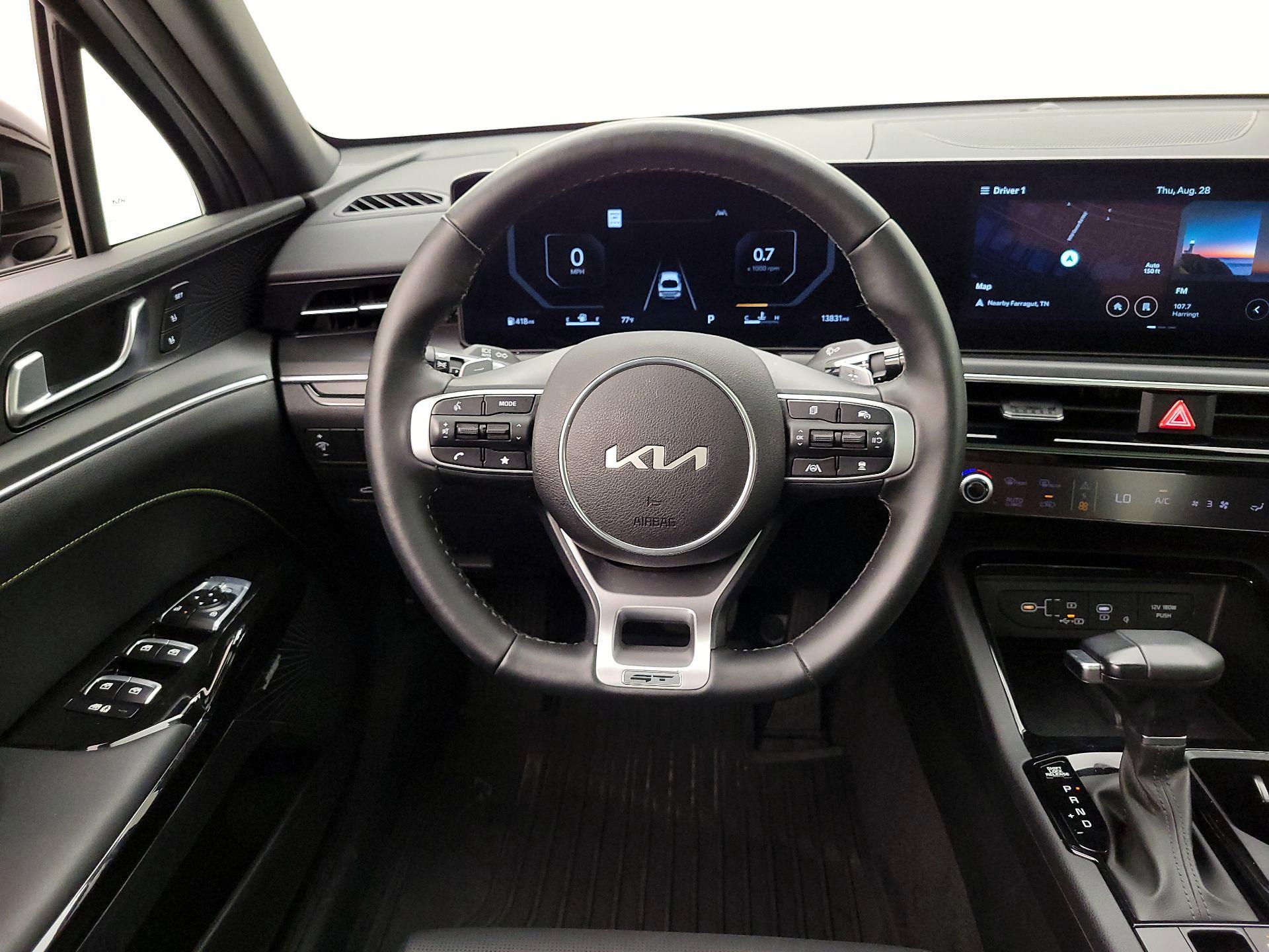 Thumbnail: 2025 Kia K5 - 10
