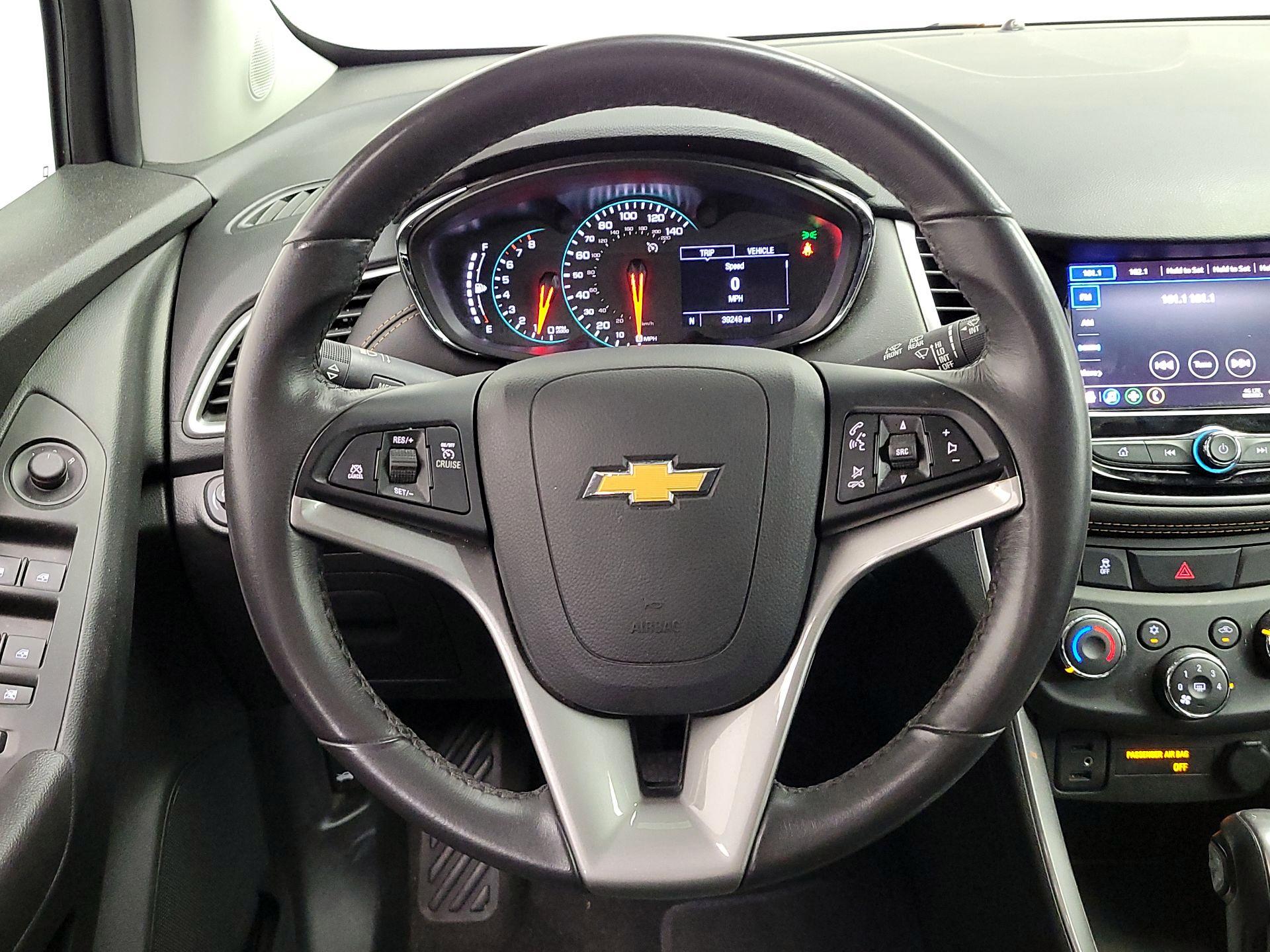 Thumbnail: 2020 Chevrolet Trax - 10