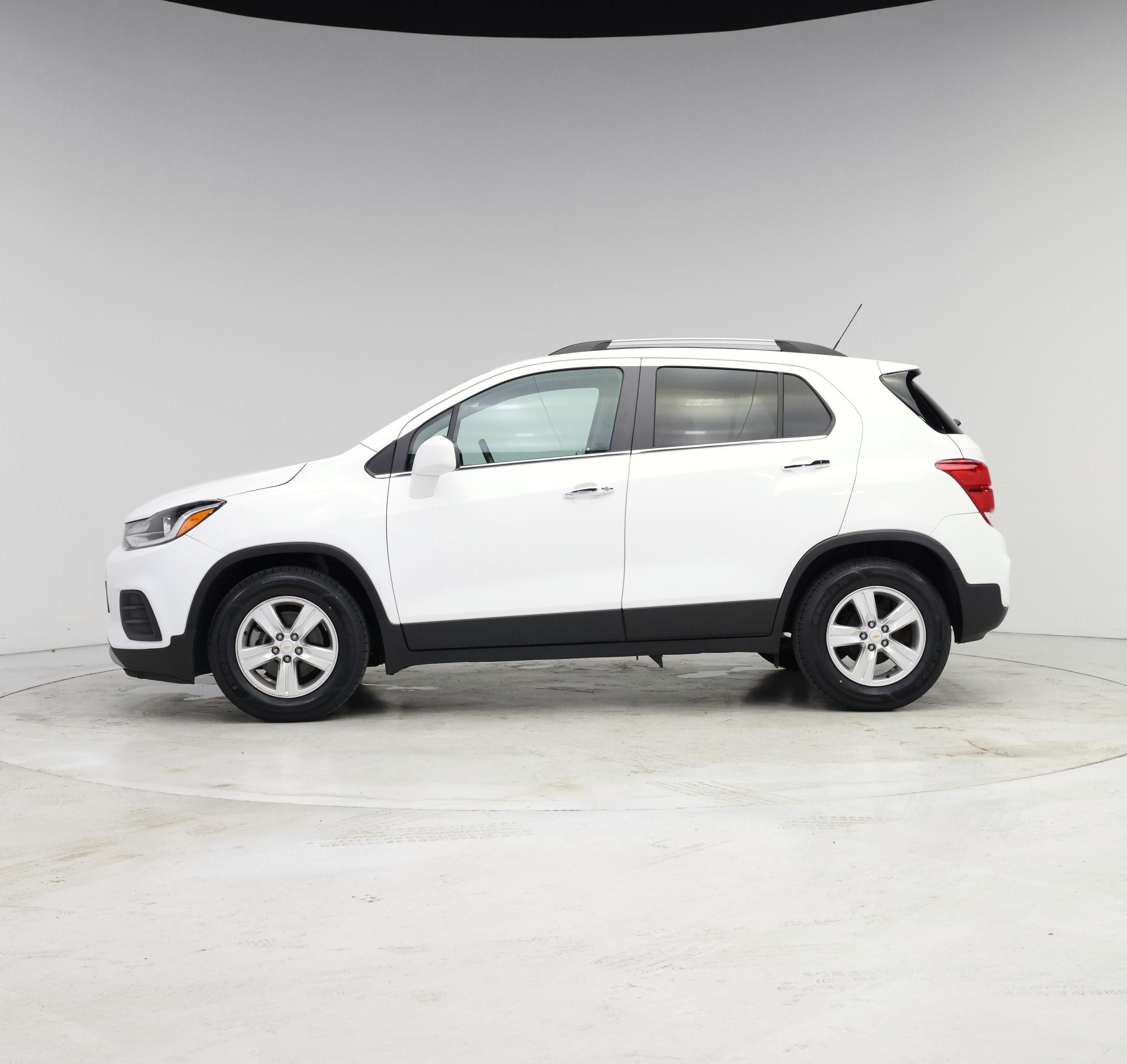 Thumbnail: 2020 Chevrolet Trax - 3