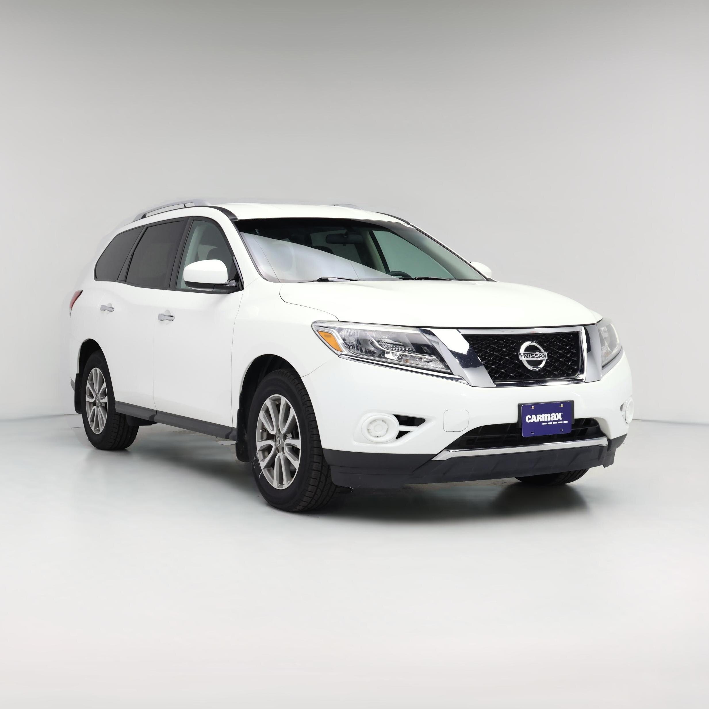 Thumbnail: 2015 Nissan Pathfinder - 1