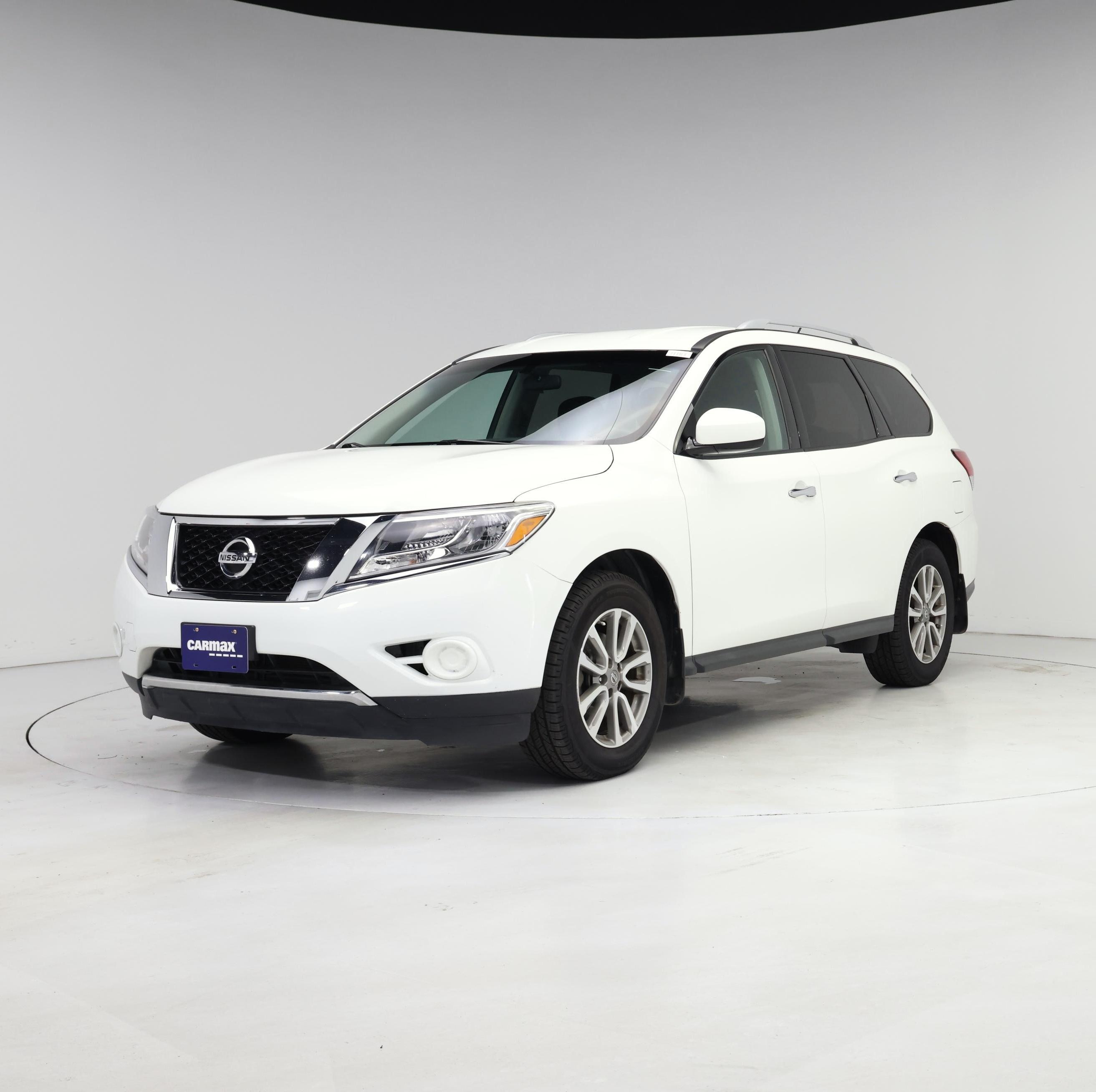 Thumbnail: 2015 Nissan Pathfinder - 4