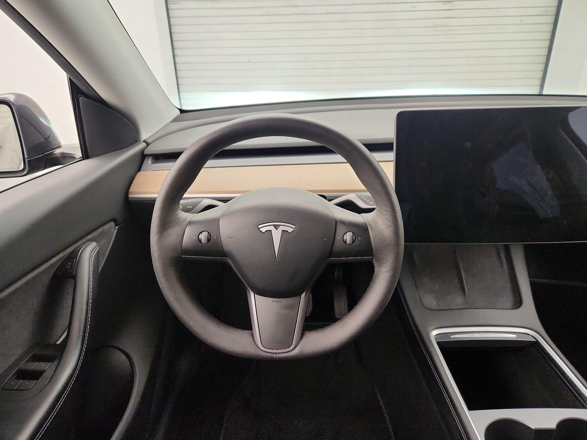 Thumbnail: 2021 Tesla Model Y - 10