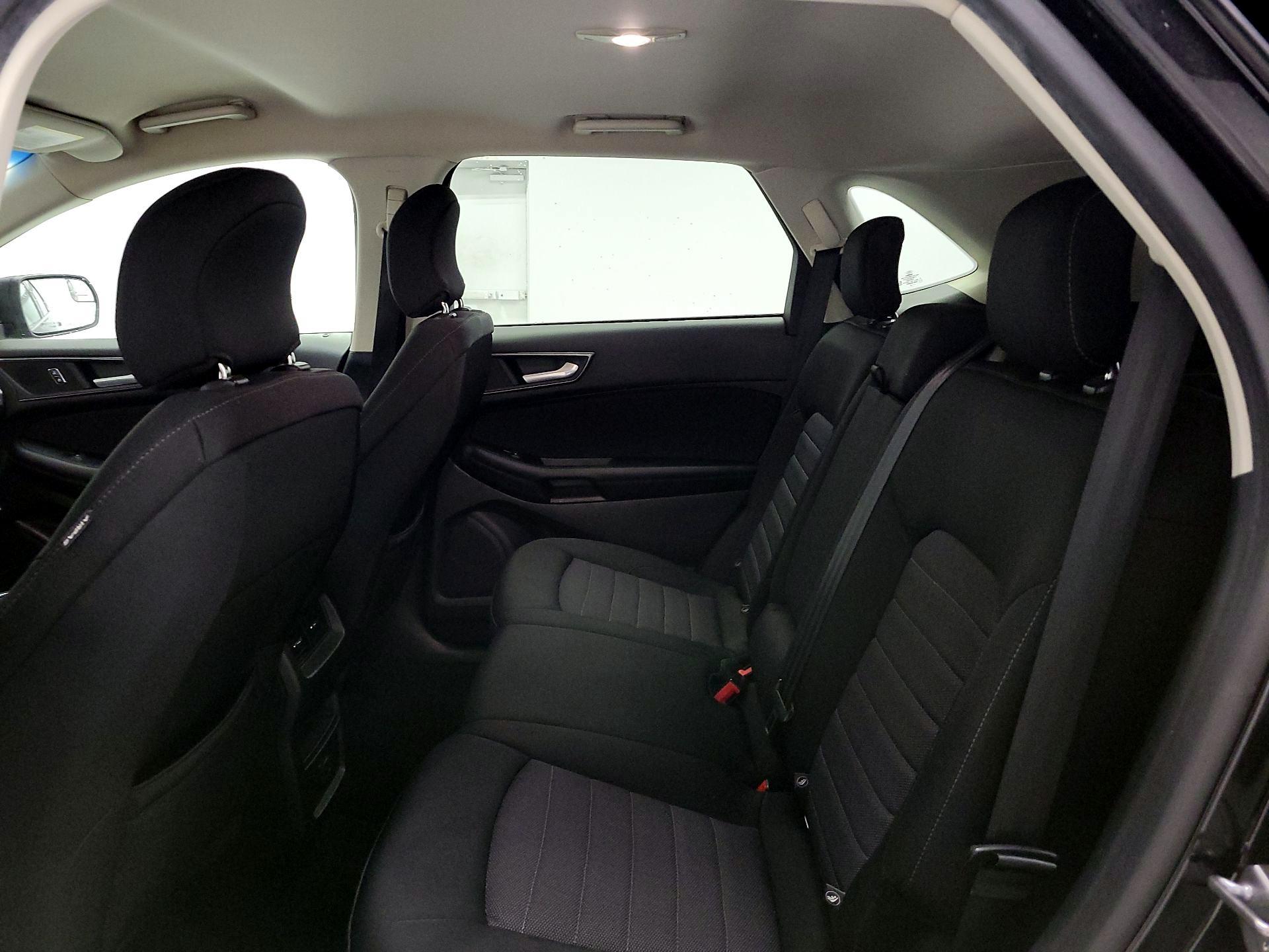 Thumbnail: 2018 Ford Edge - 19