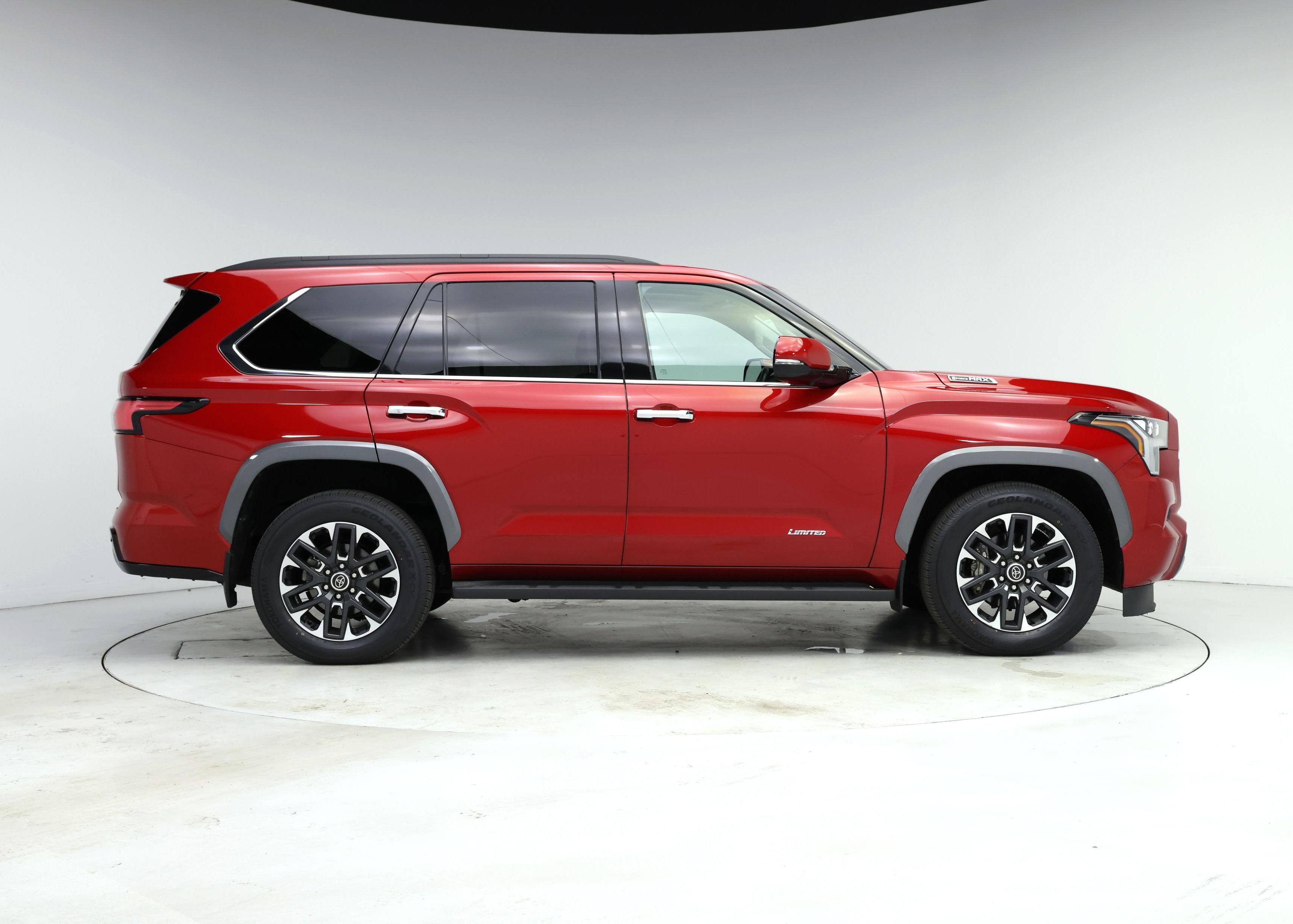 Thumbnail: 2023 Toyota Sequoia - 7