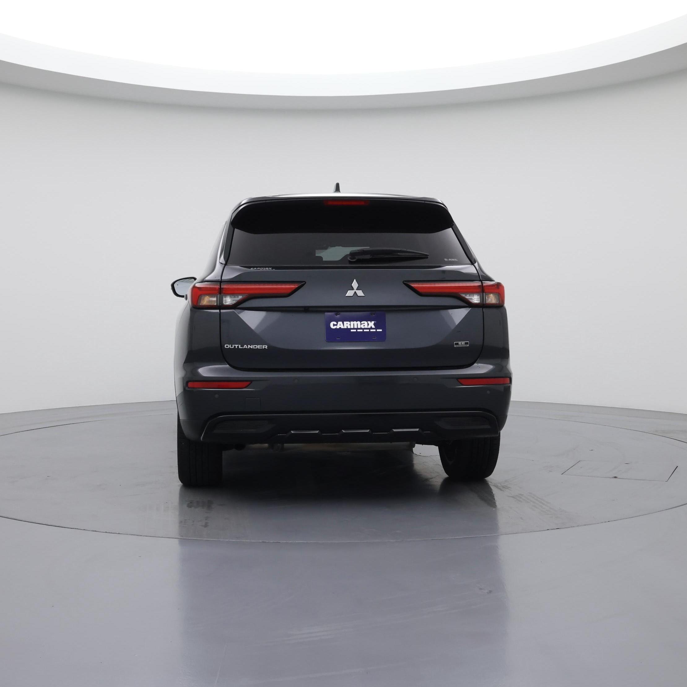 Thumbnail: 2024 Mitsubishi Outlander - 6