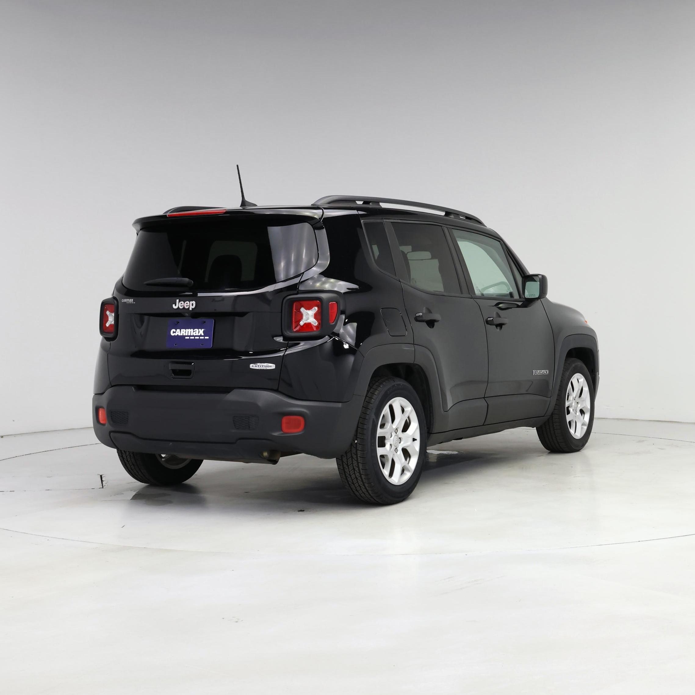 Thumbnail: 2018 Jeep Renegade - 8