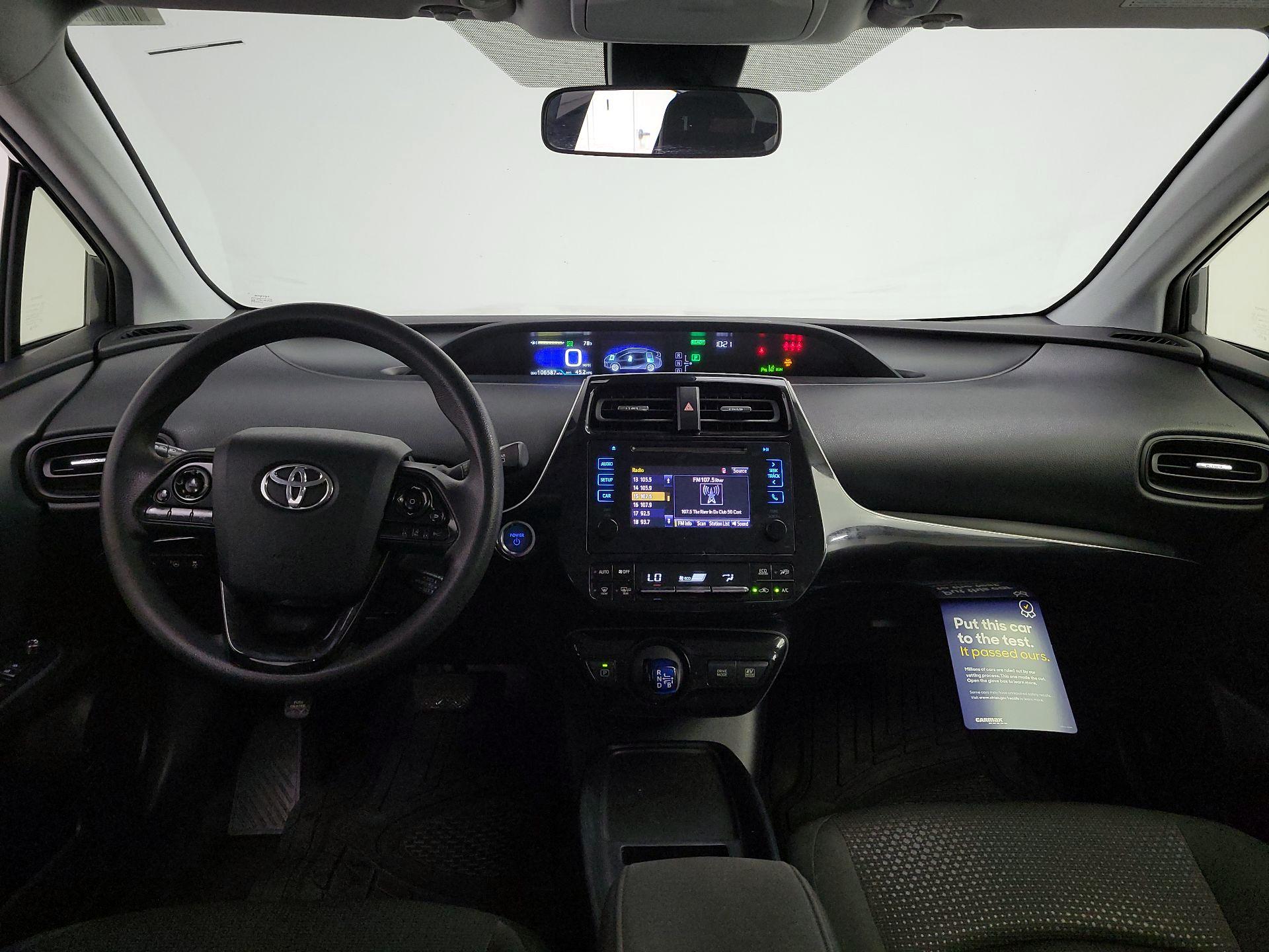 Thumbnail: 2019 Toyota Prius - 9