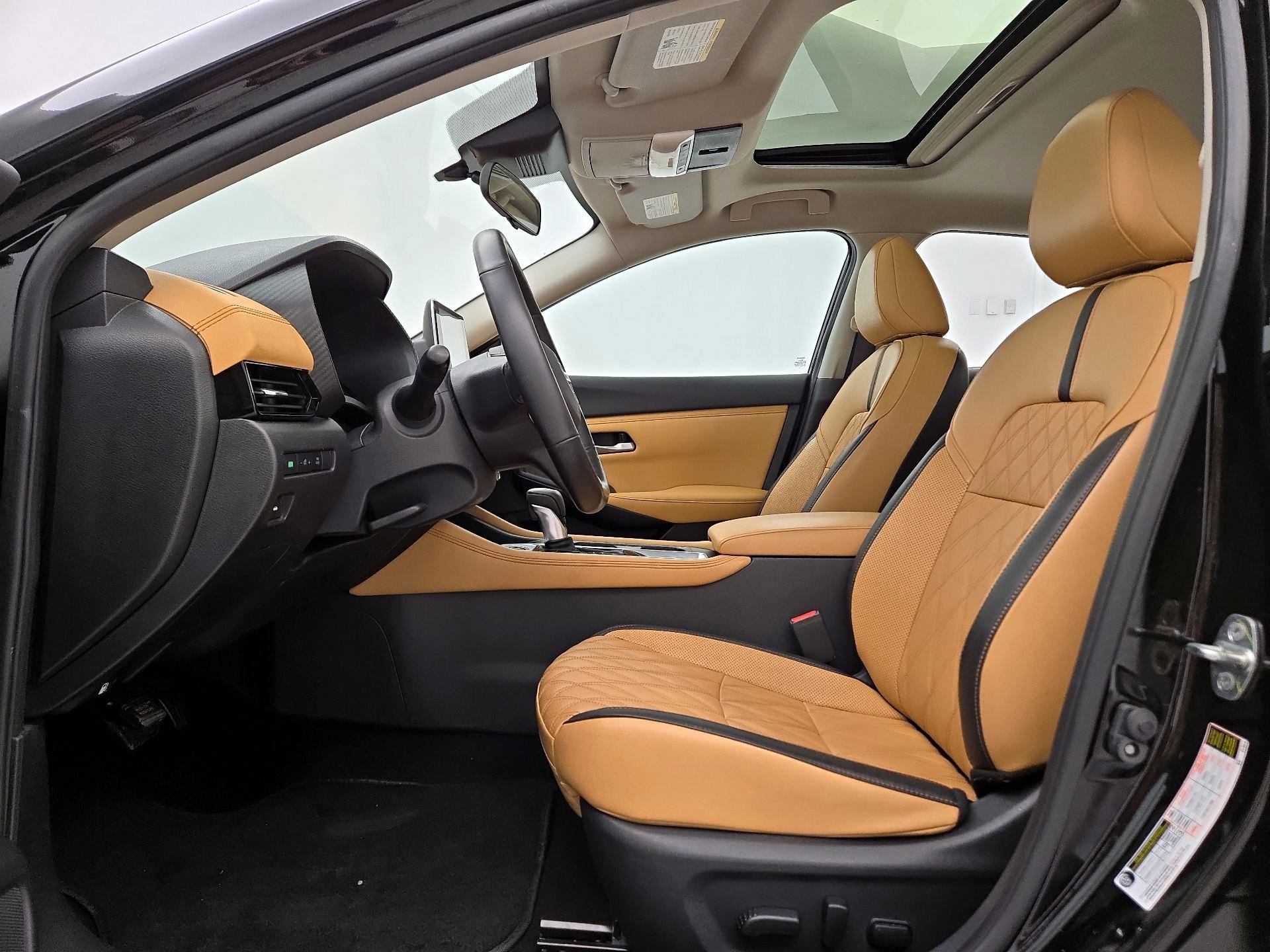 Thumbnail: 2022 Nissan Sentra - 11
