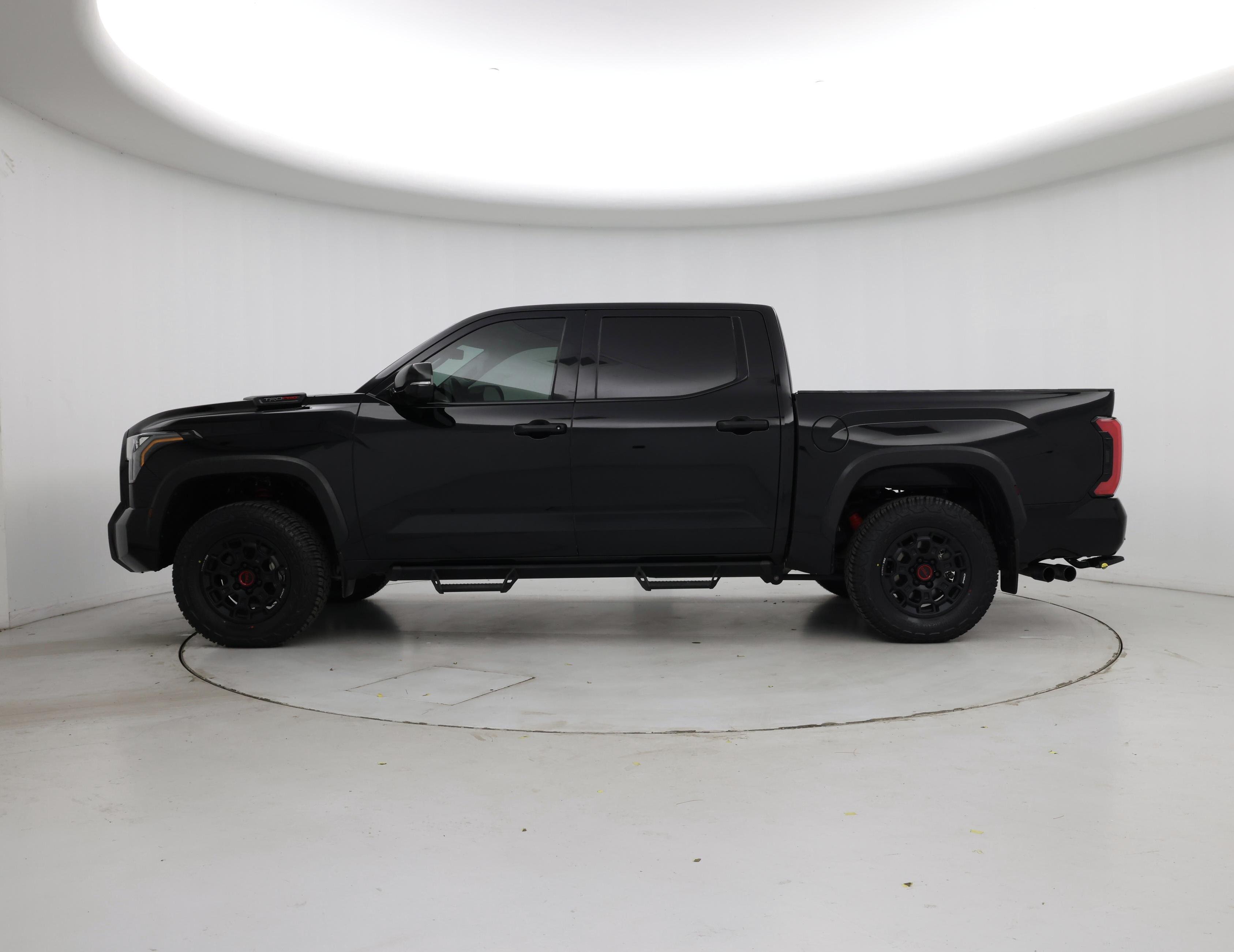 Thumbnail: 2023 Toyota Tundra - 3