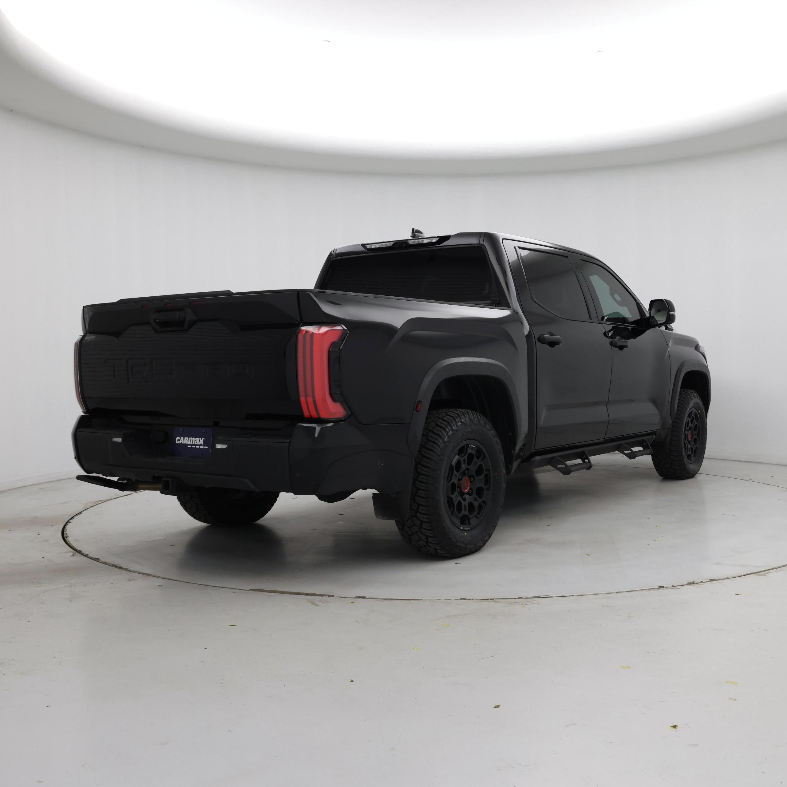 Thumbnail: 2023 Toyota Tundra - 8
