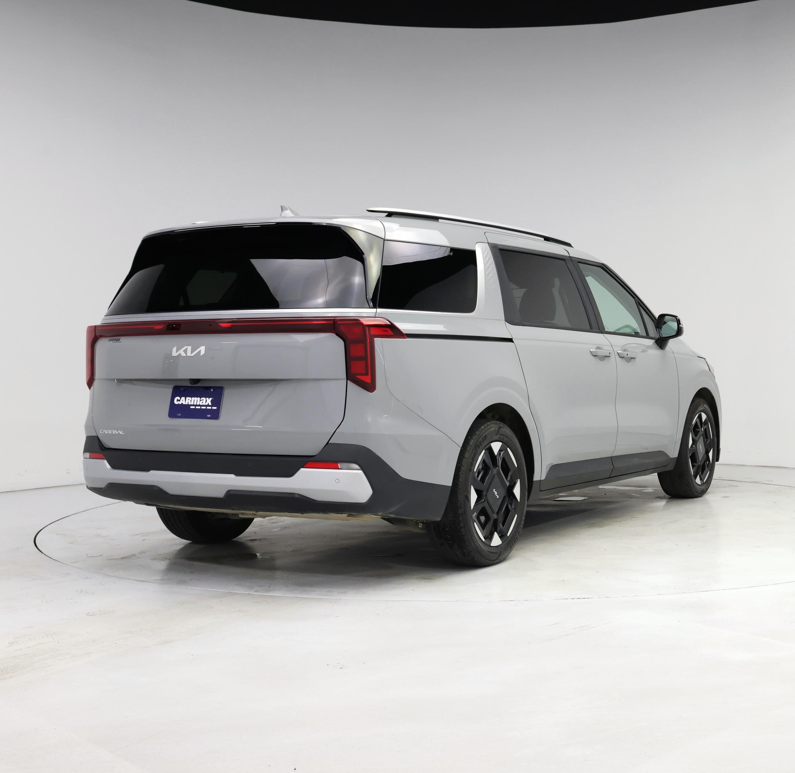 Thumbnail: 2025 Kia Carnival - 8