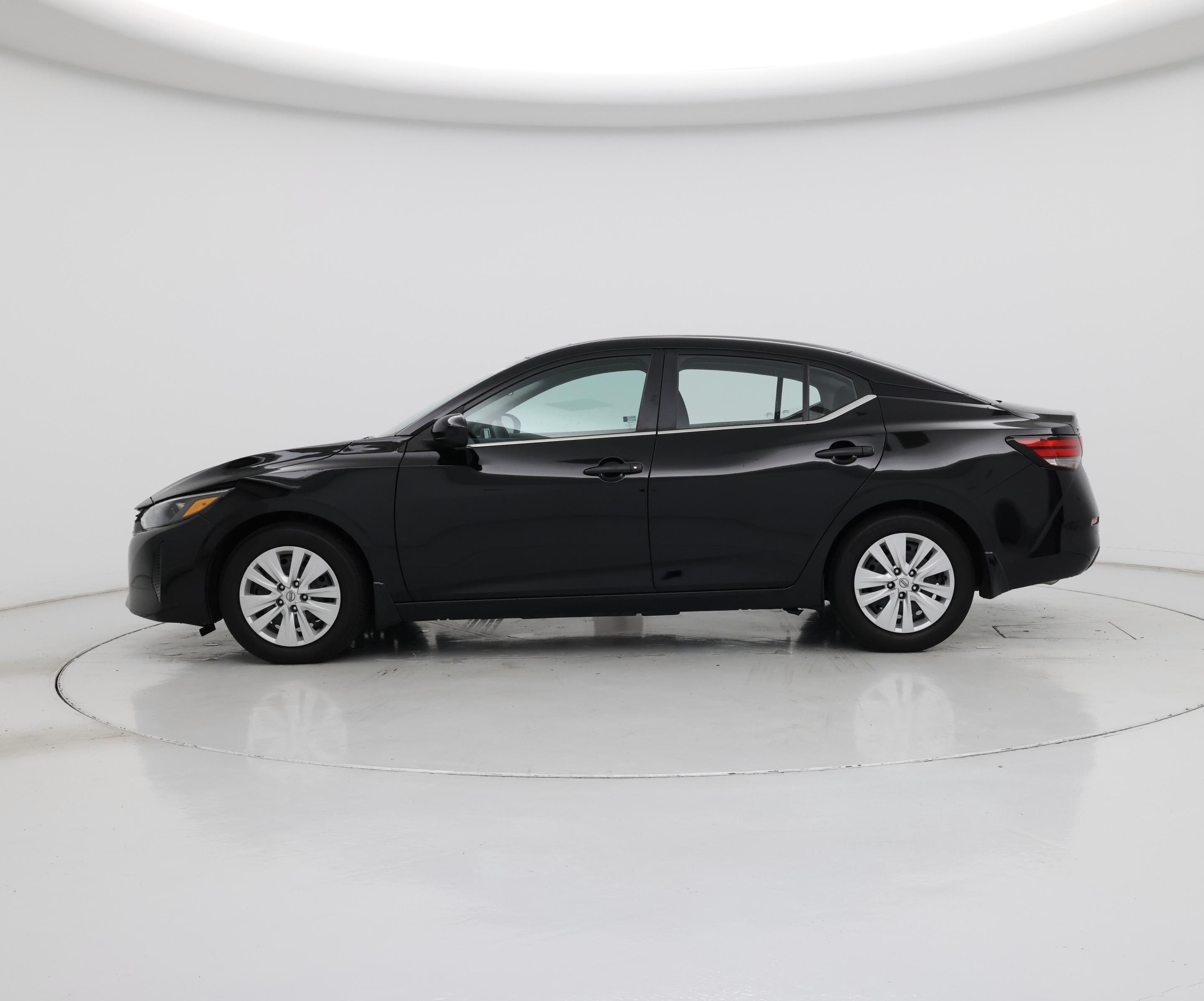 Thumbnail: 2024 Nissan Sentra - 3