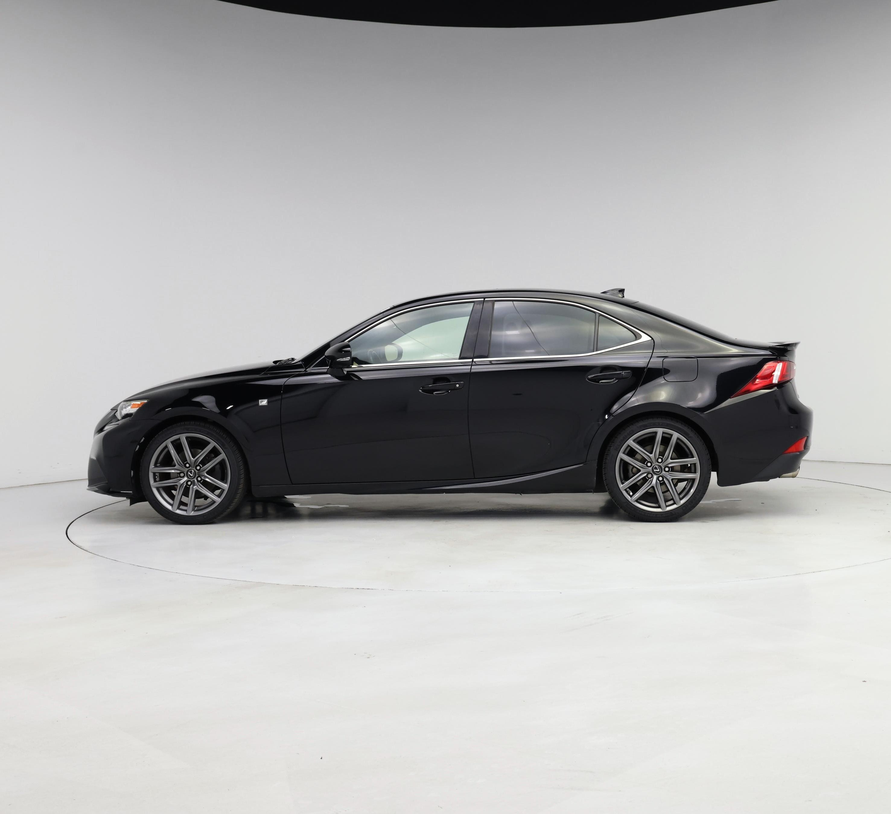 Thumbnail: 2015 Lexus IS - 3