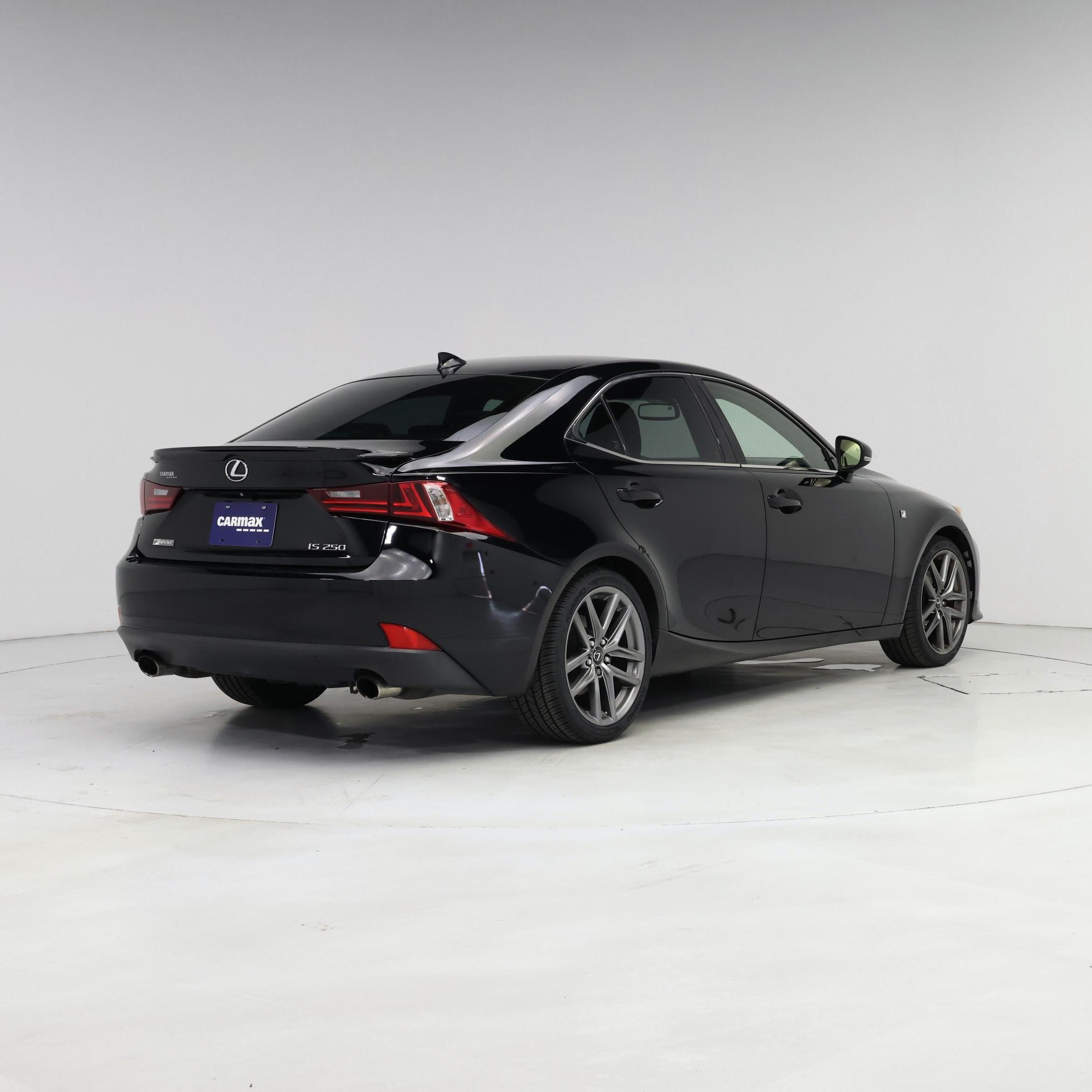 Thumbnail: 2015 Lexus IS - 8