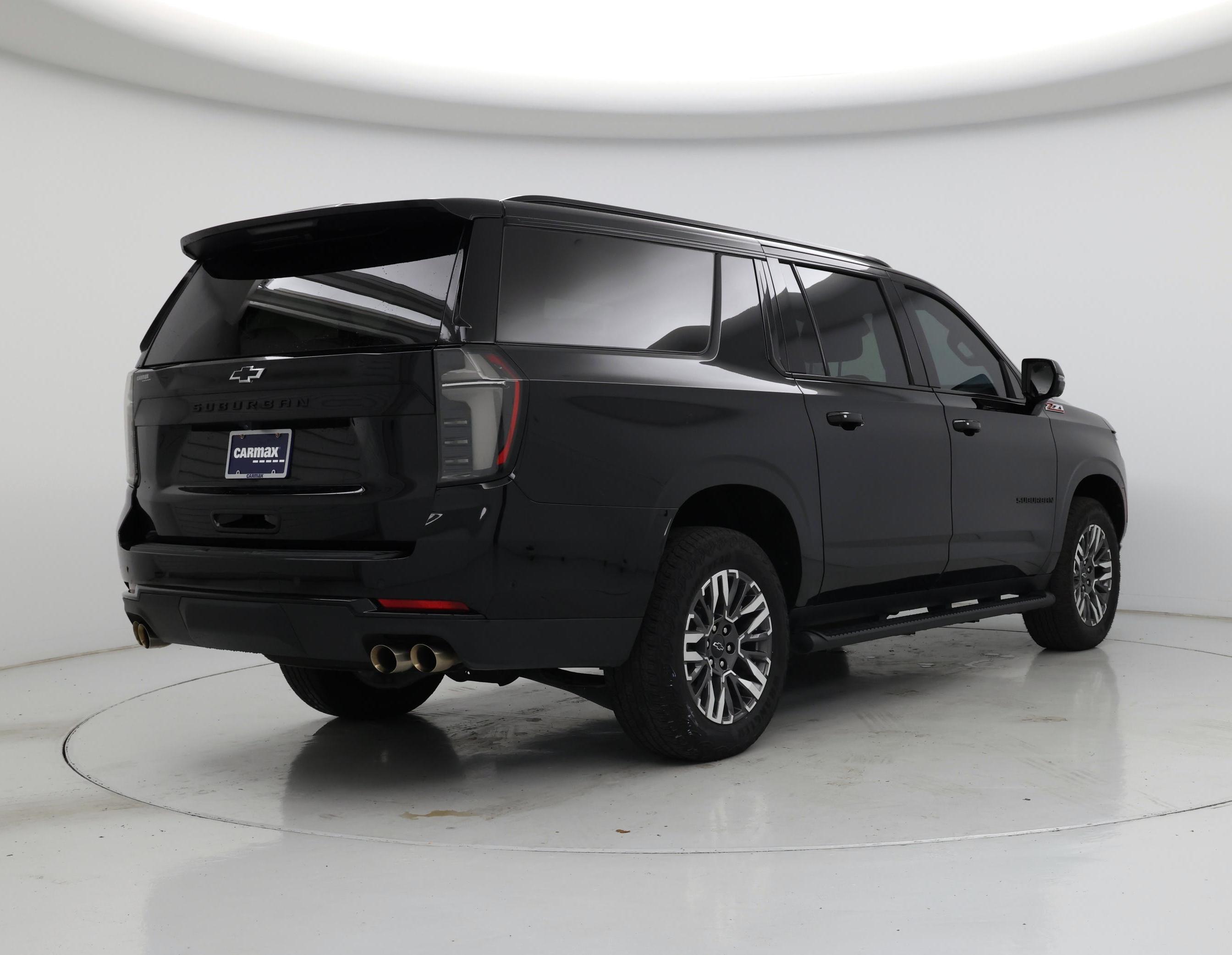 Thumbnail: 2025 Chevrolet Suburban - 8