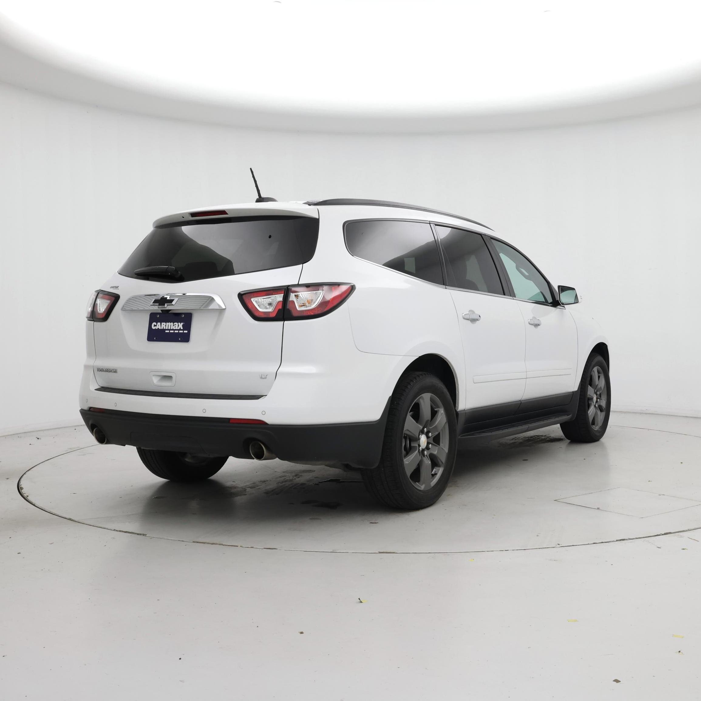 Thumbnail: 2017 Chevrolet Traverse - 8