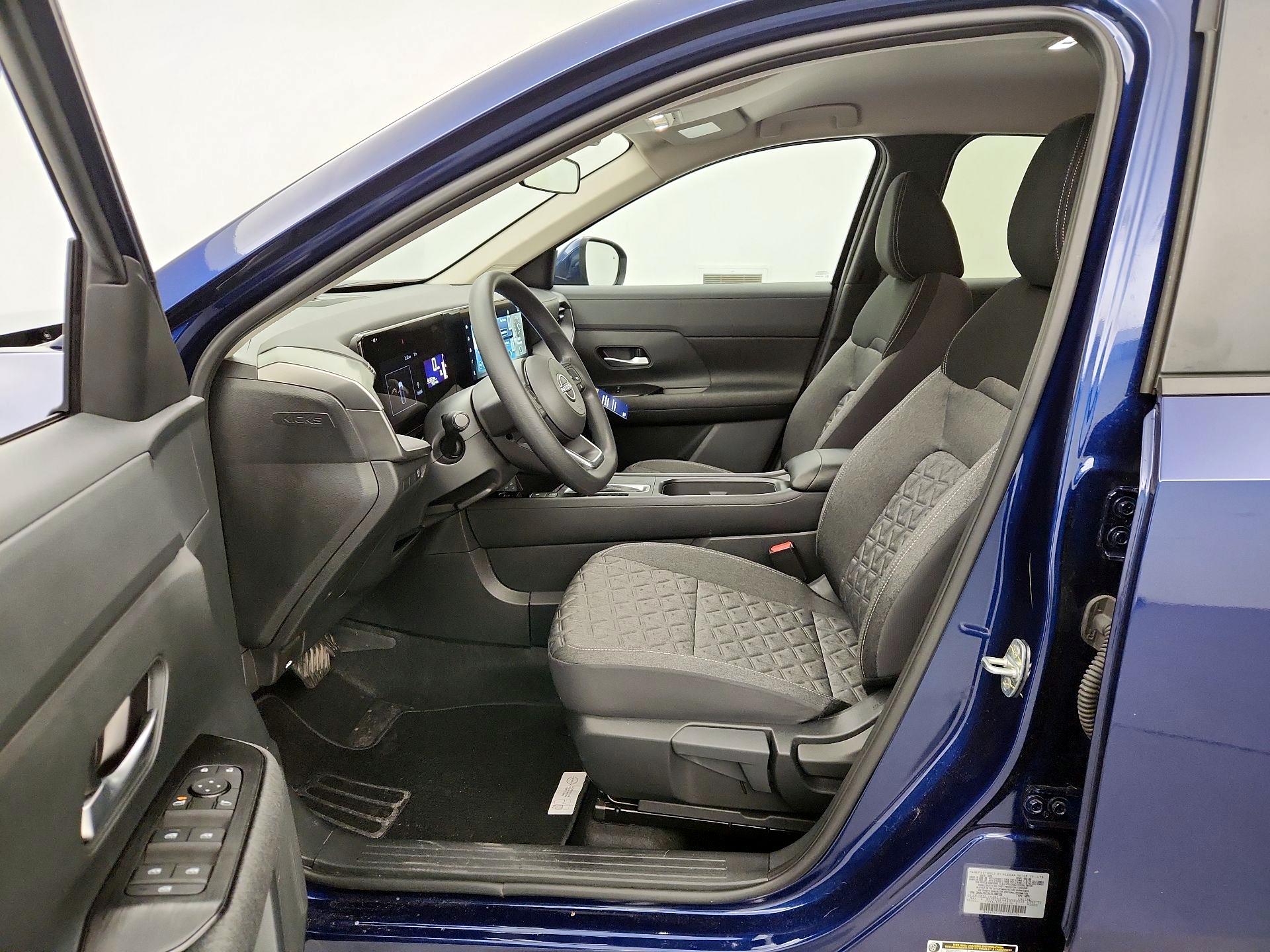Thumbnail: 2025 Nissan Kicks - 11