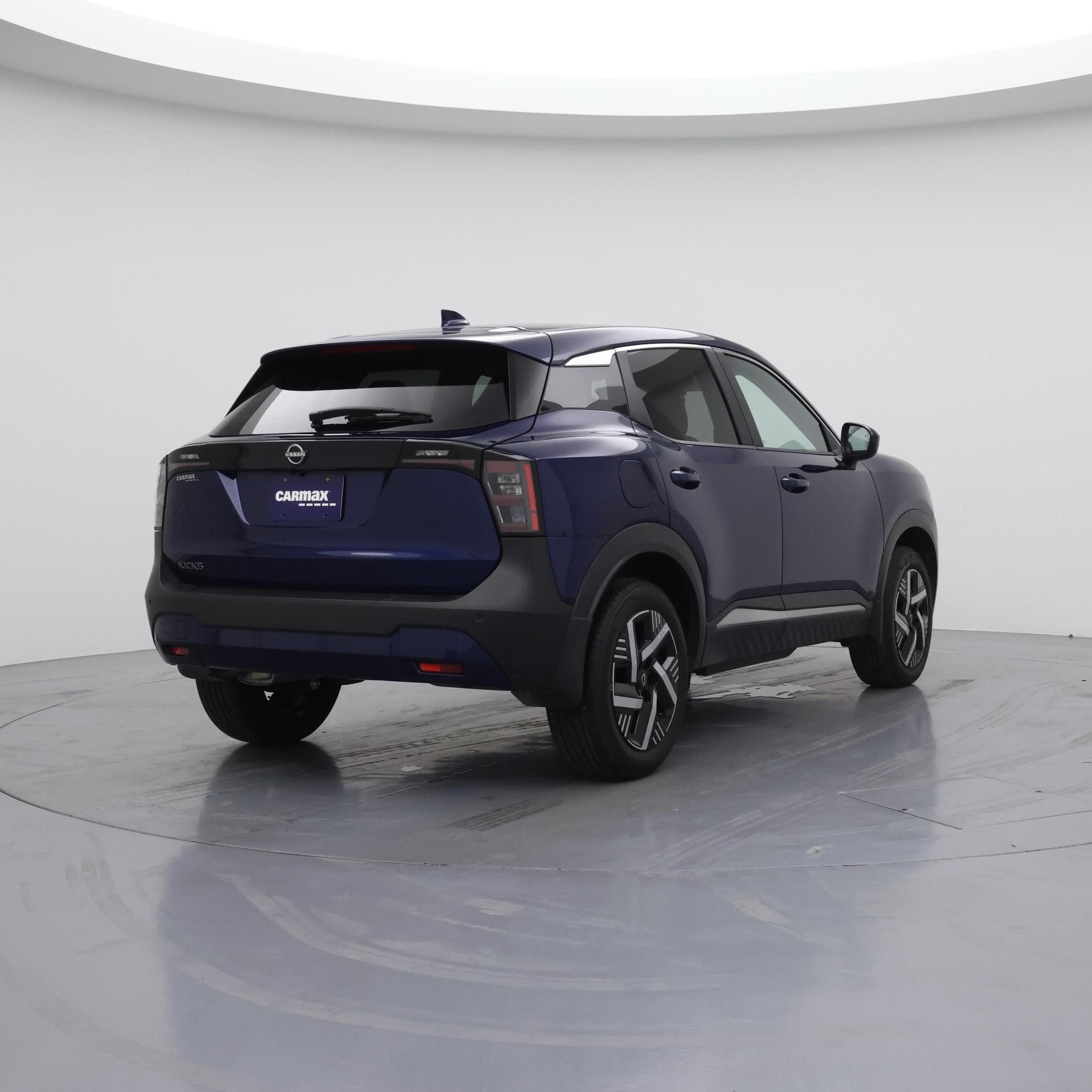 Thumbnail: 2025 Nissan Kicks - 8