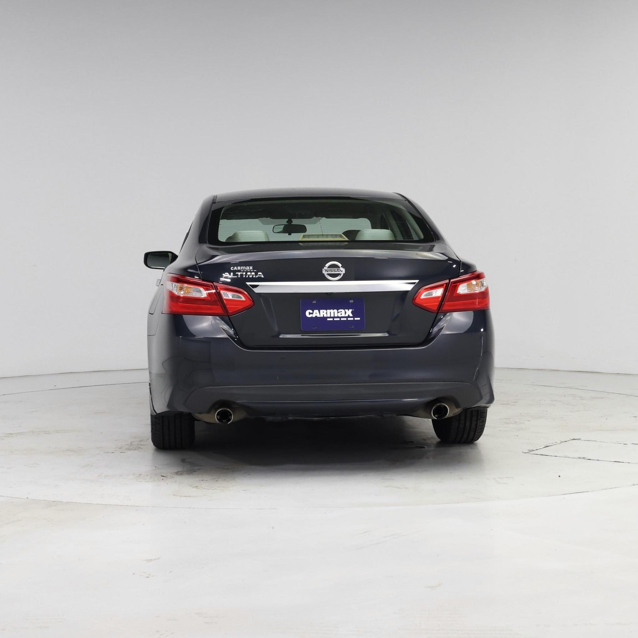 Thumbnail: 2016 Nissan Altima - 6