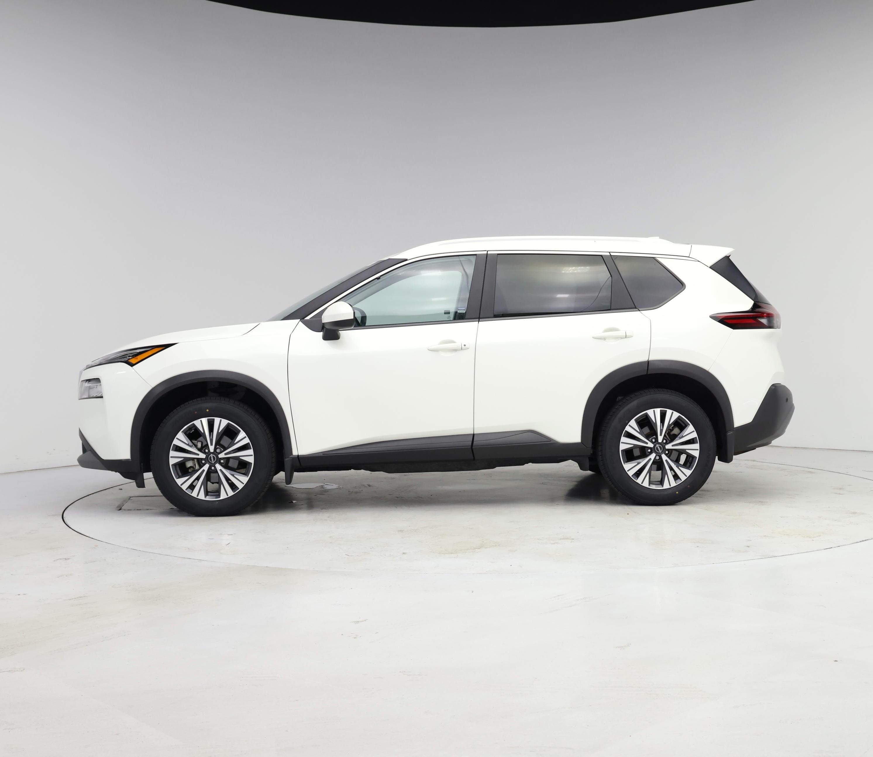 Thumbnail: 2023 Nissan Rogue - 3
