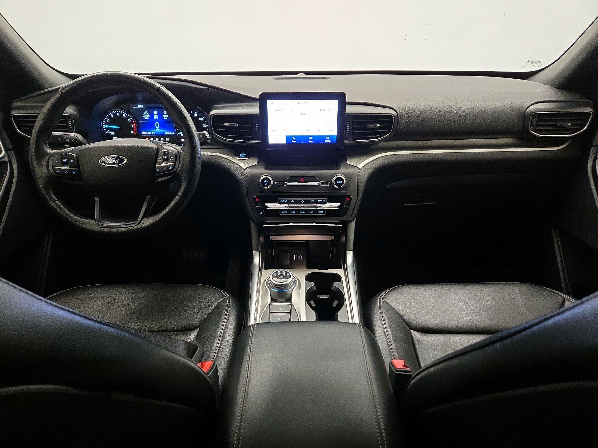 Thumbnail: 2020 Ford Explorer - 9
