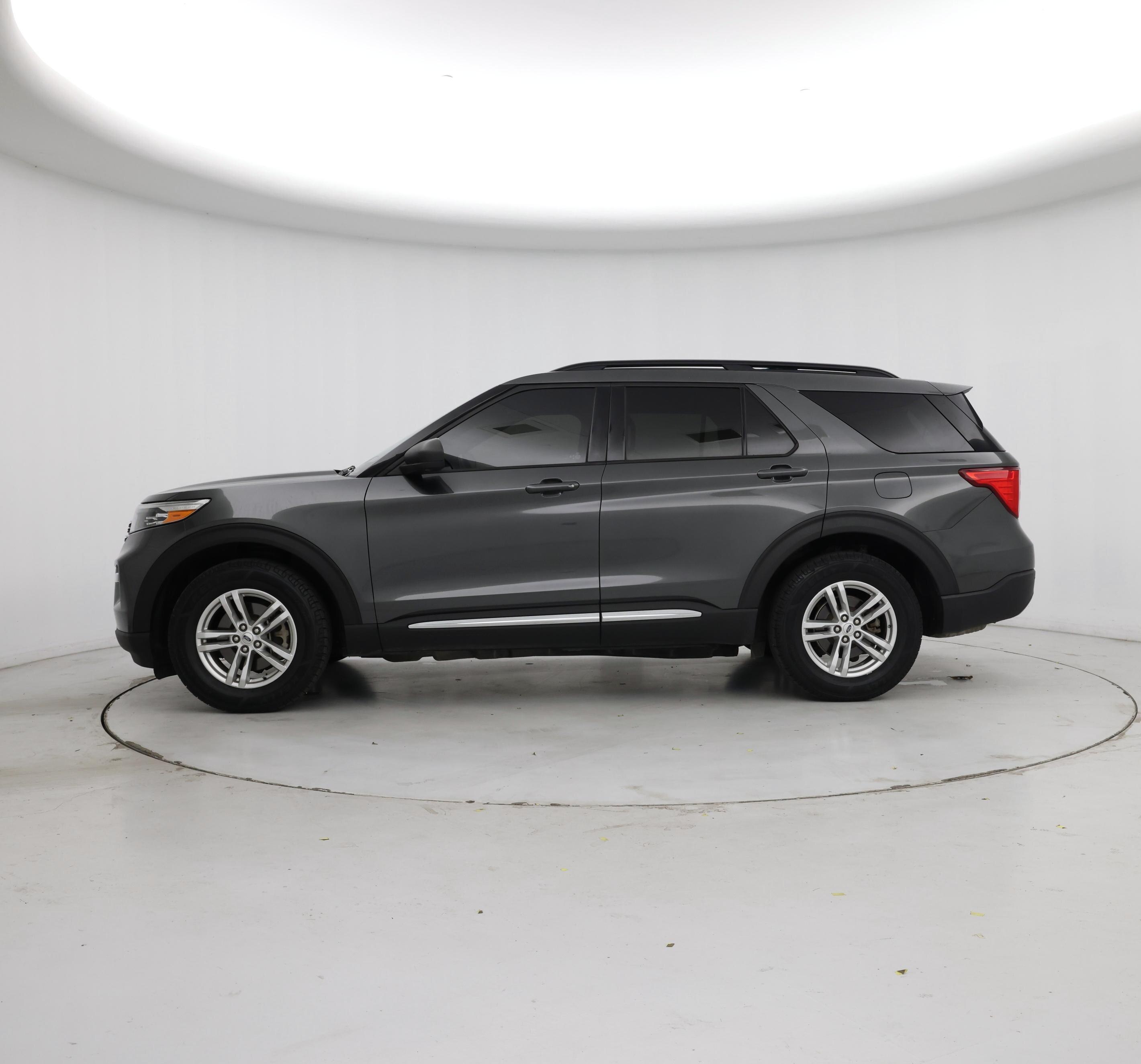 Thumbnail: 2020 Ford Explorer - 3