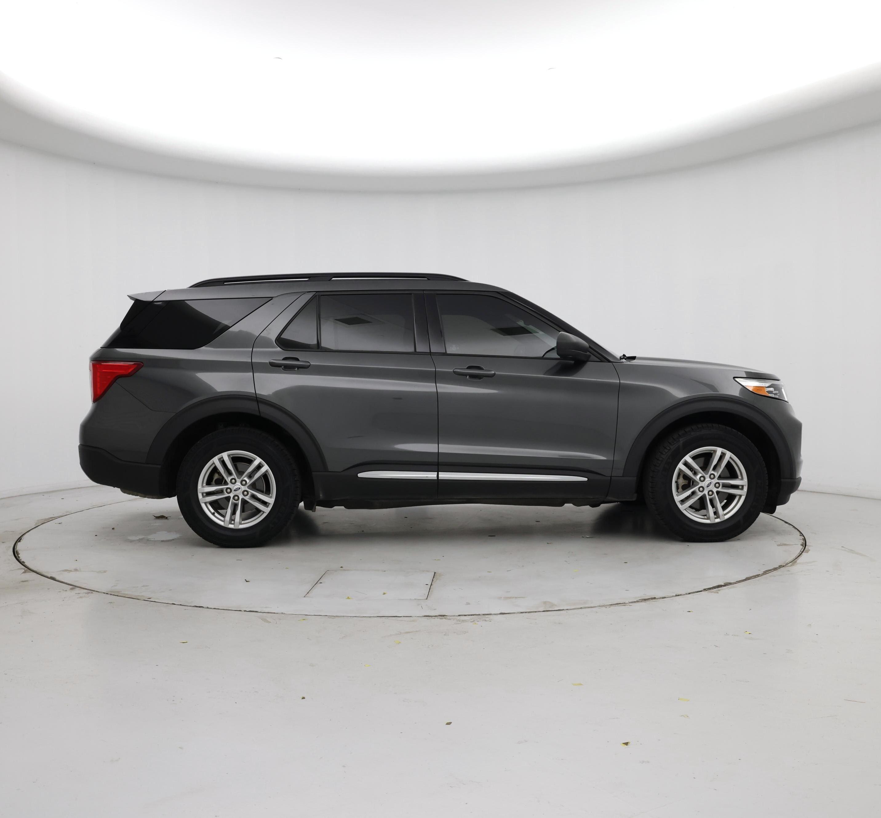 Thumbnail: 2020 Ford Explorer - 7