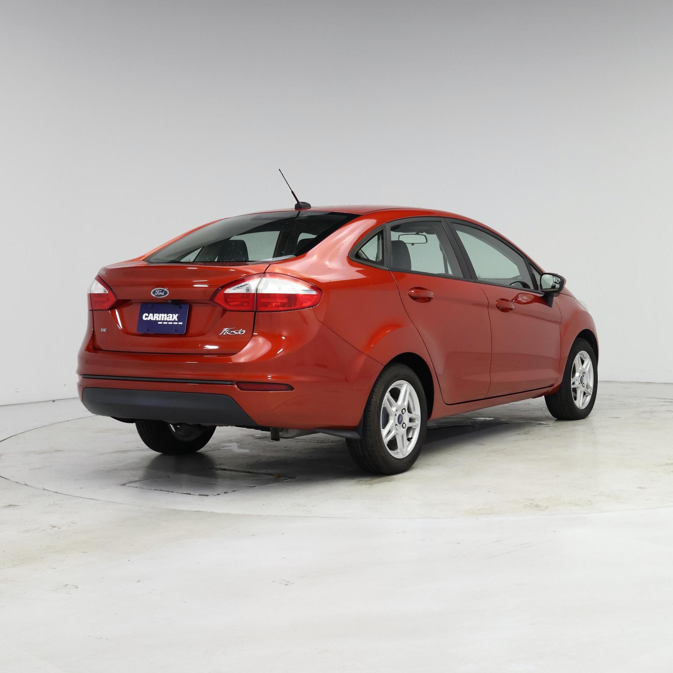 Thumbnail: 2019 Ford Fiesta - 8