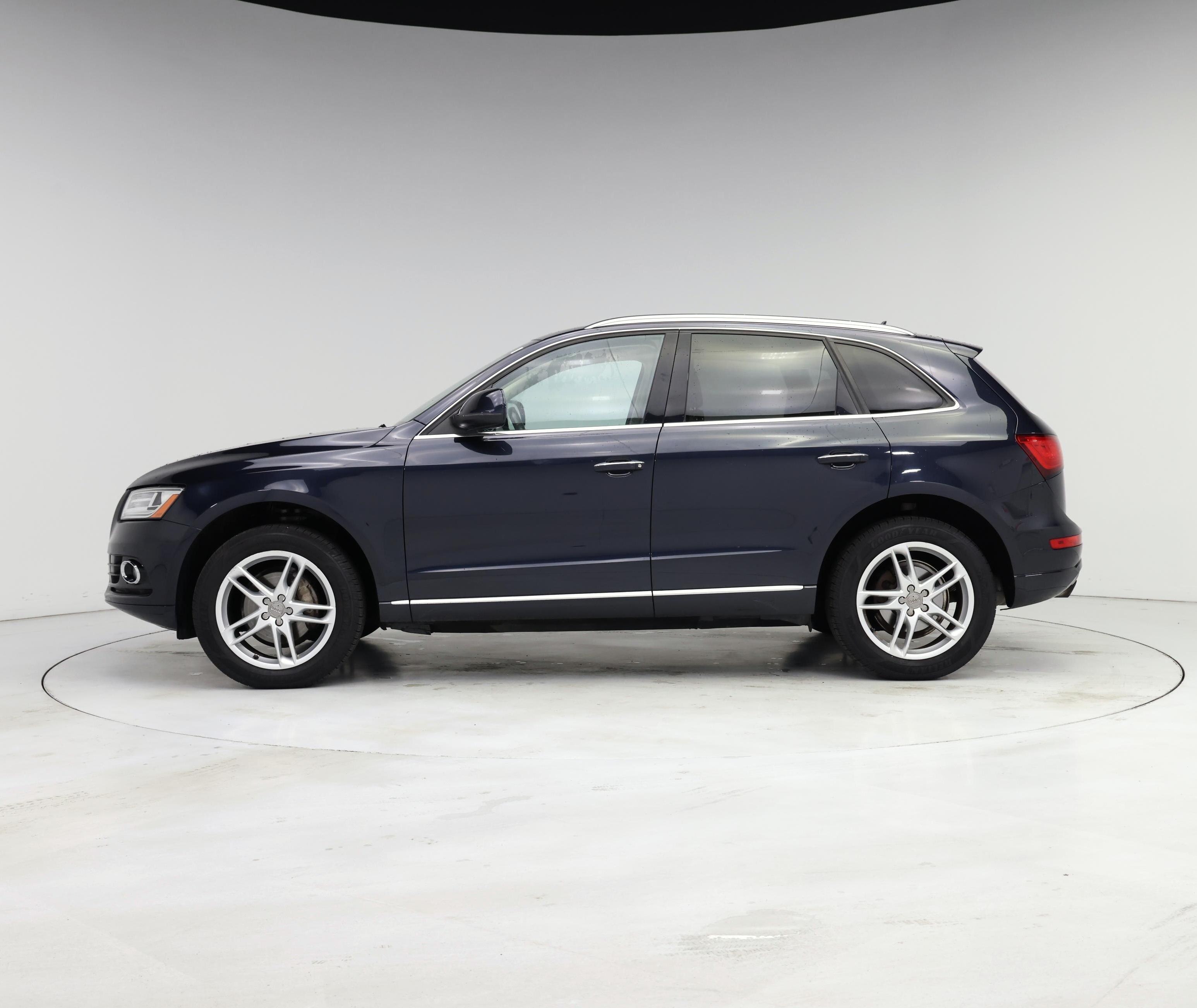 Thumbnail: 2017 Audi Q5 - 3