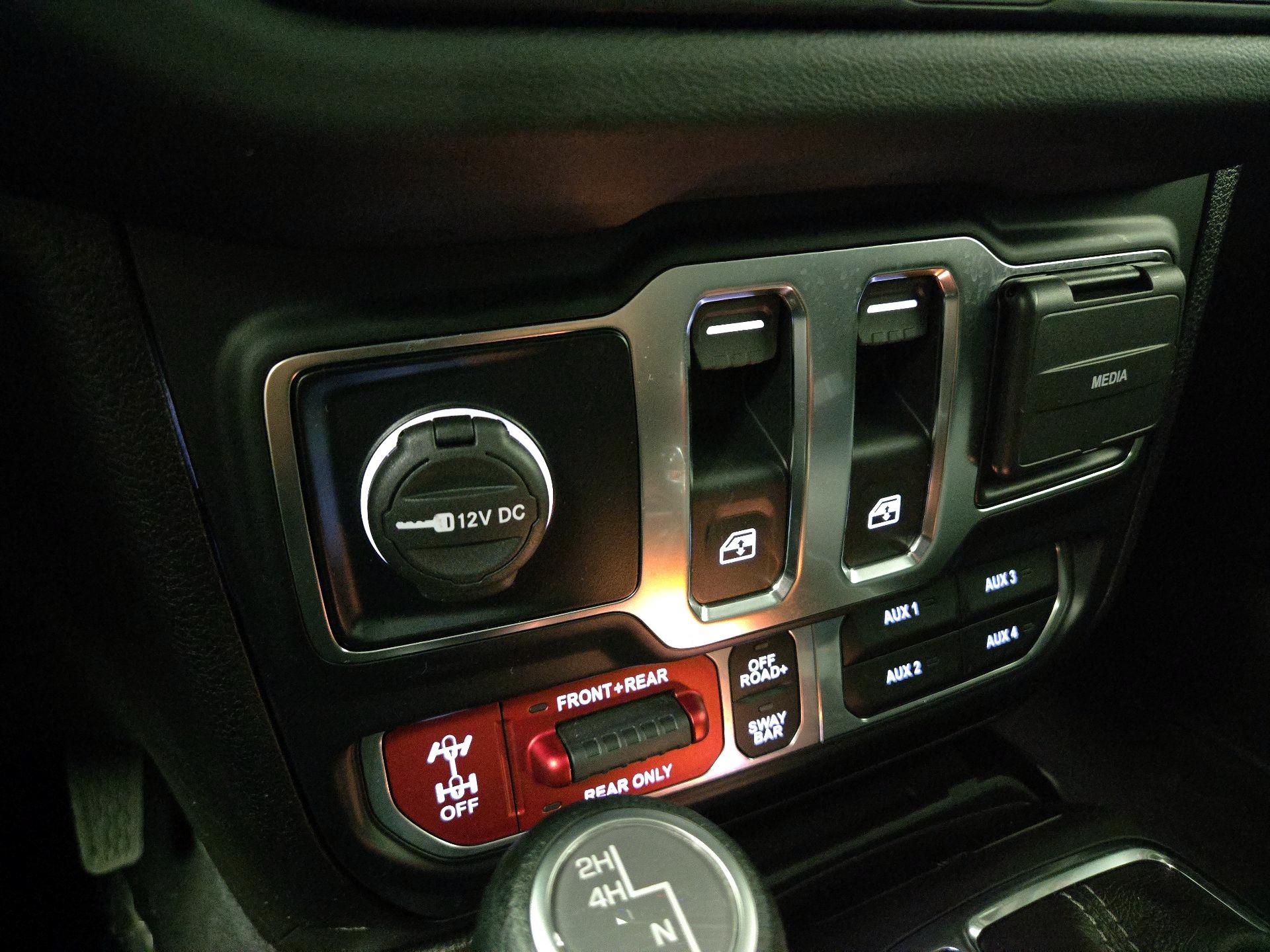 Thumbnail: 2024 Jeep Wrangler - 19