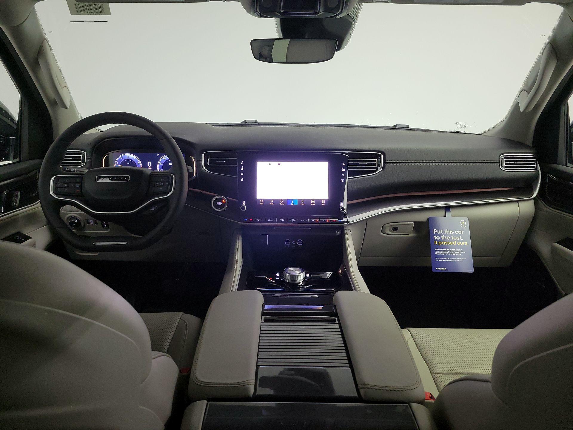 Thumbnail: 2024 Jeep Wagoneer - 9