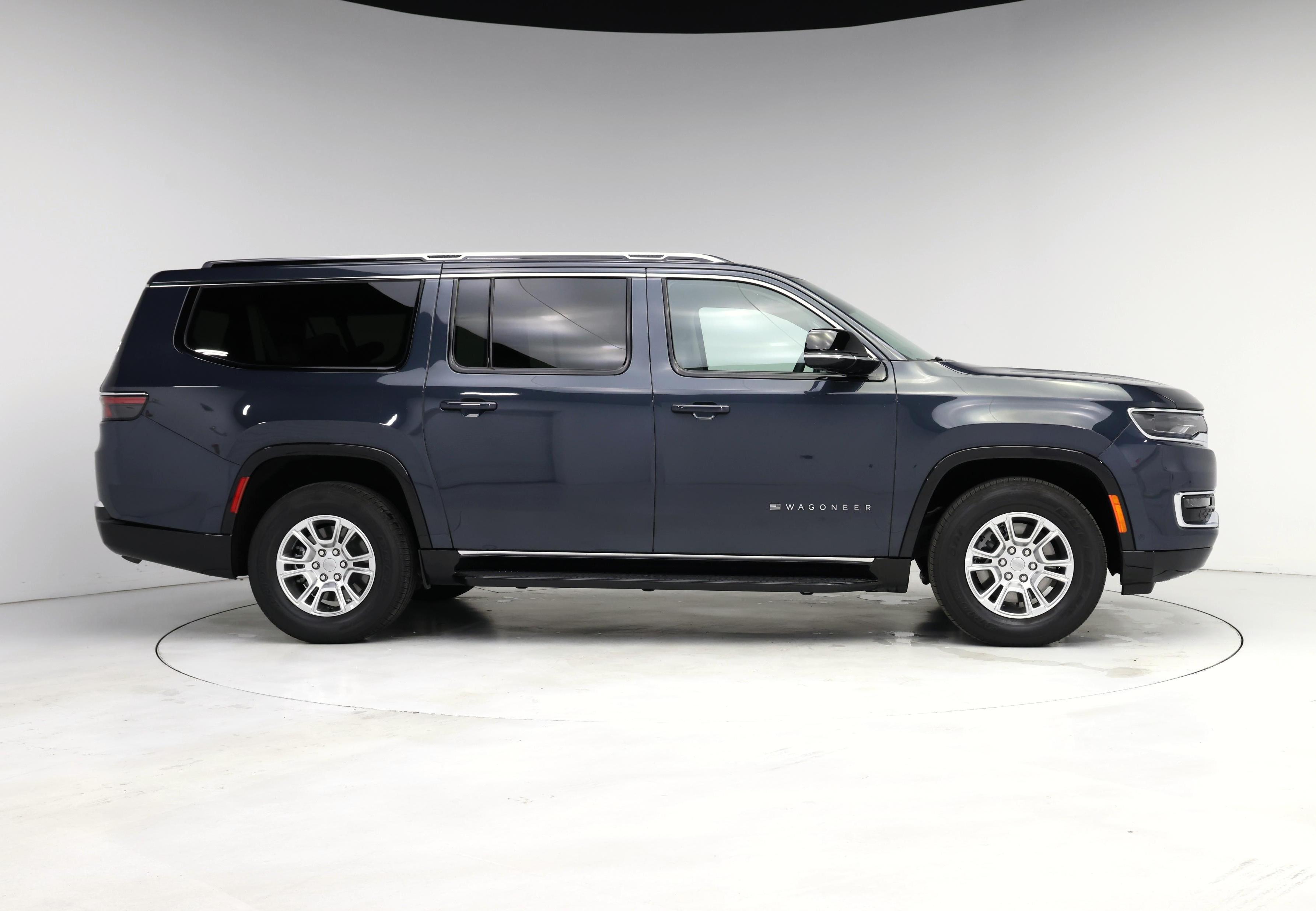 Thumbnail: 2024 Jeep Wagoneer - 7