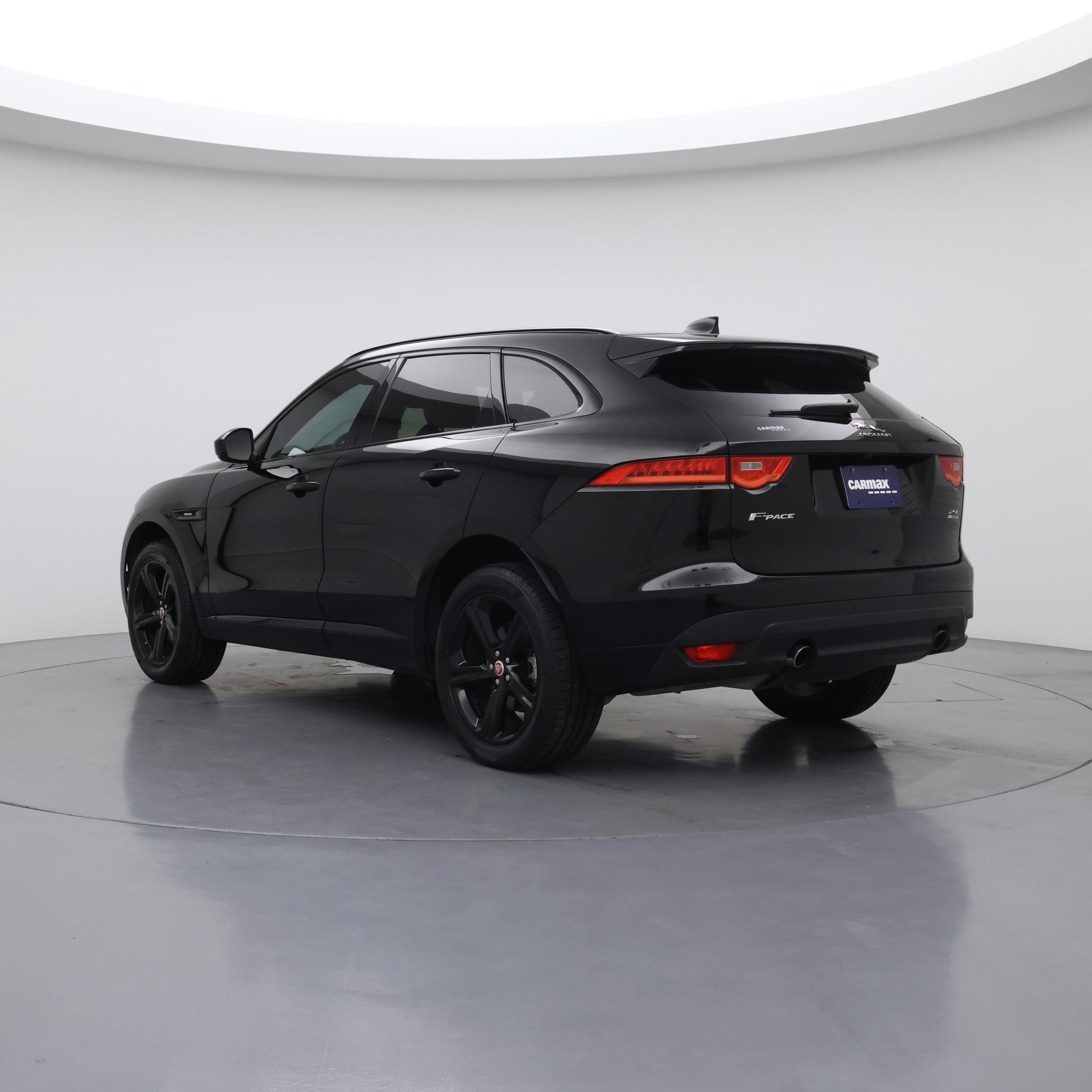 Thumbnail: 2018 Jaguar F-Pace - 2