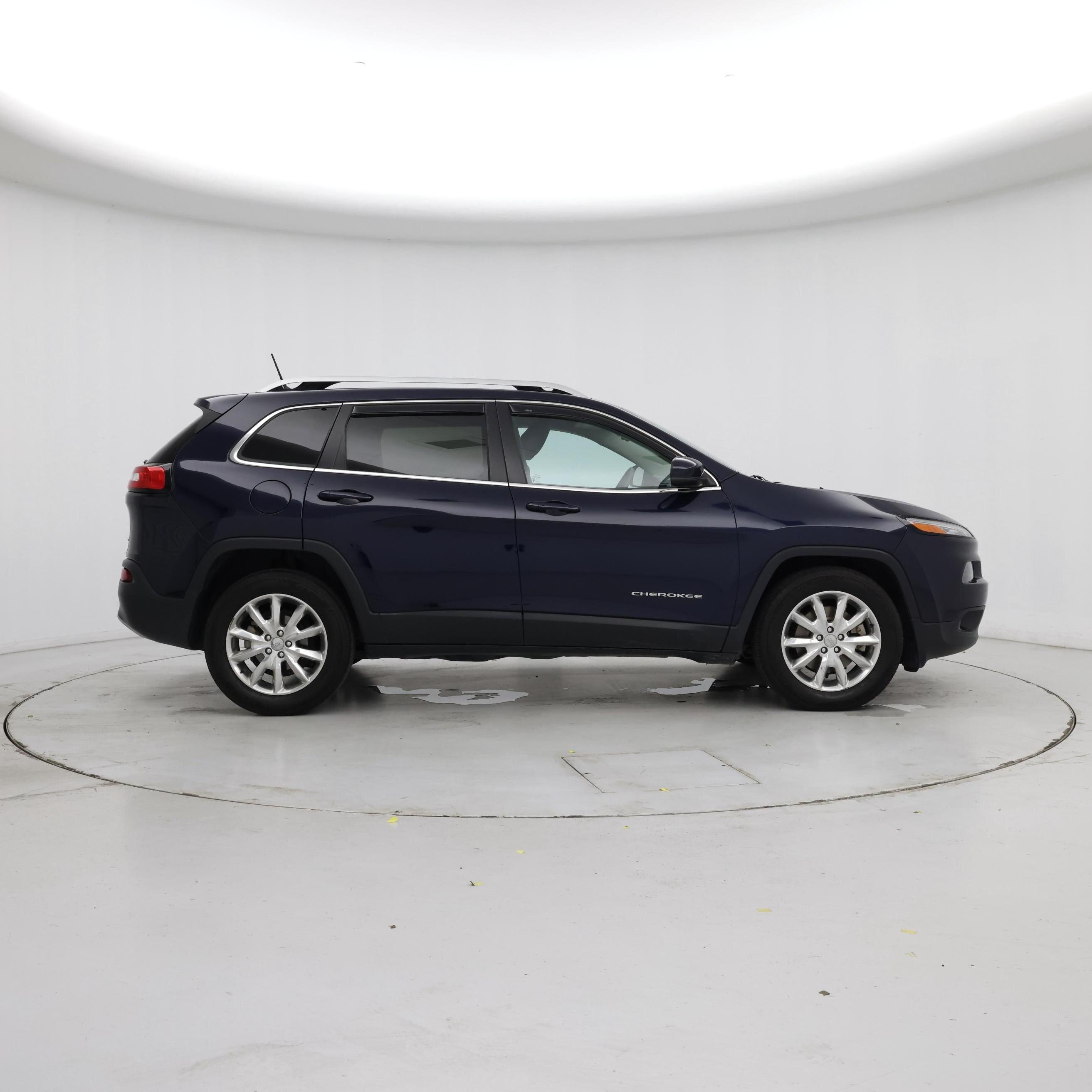 Thumbnail: 2015 Jeep Cherokee - 7