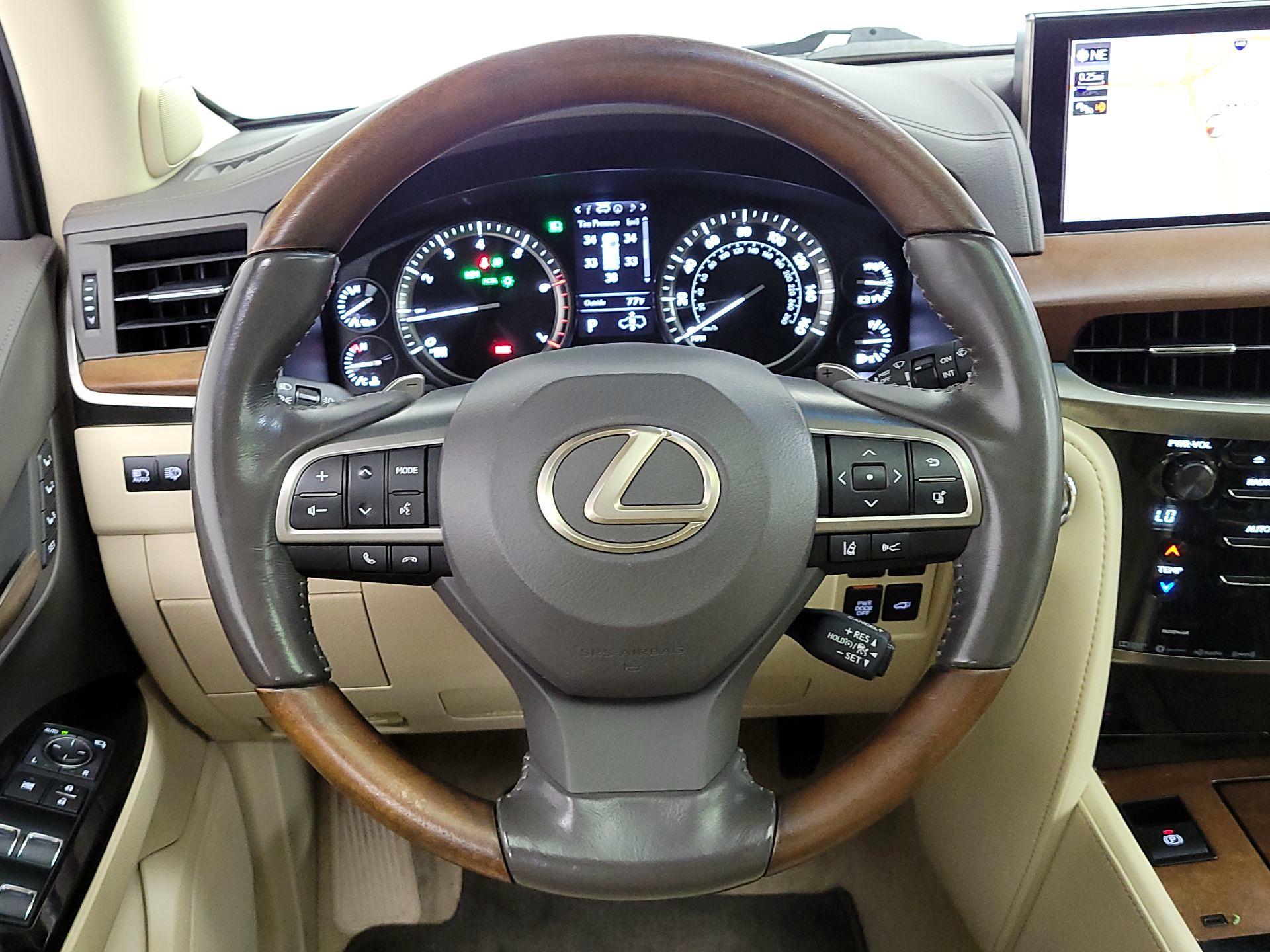 Thumbnail: 2018 Lexus LX - 10
