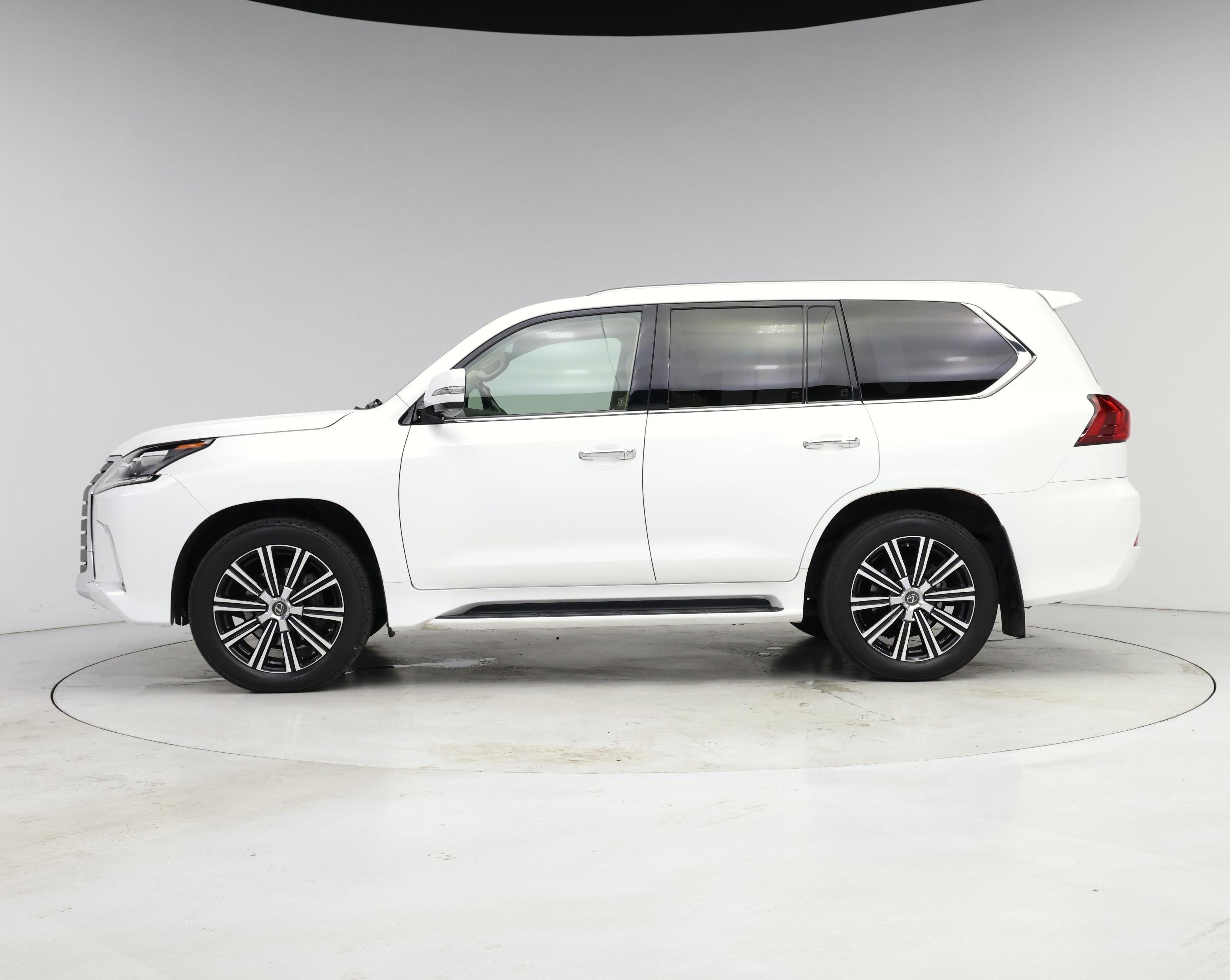 Thumbnail: 2018 Lexus LX - 3