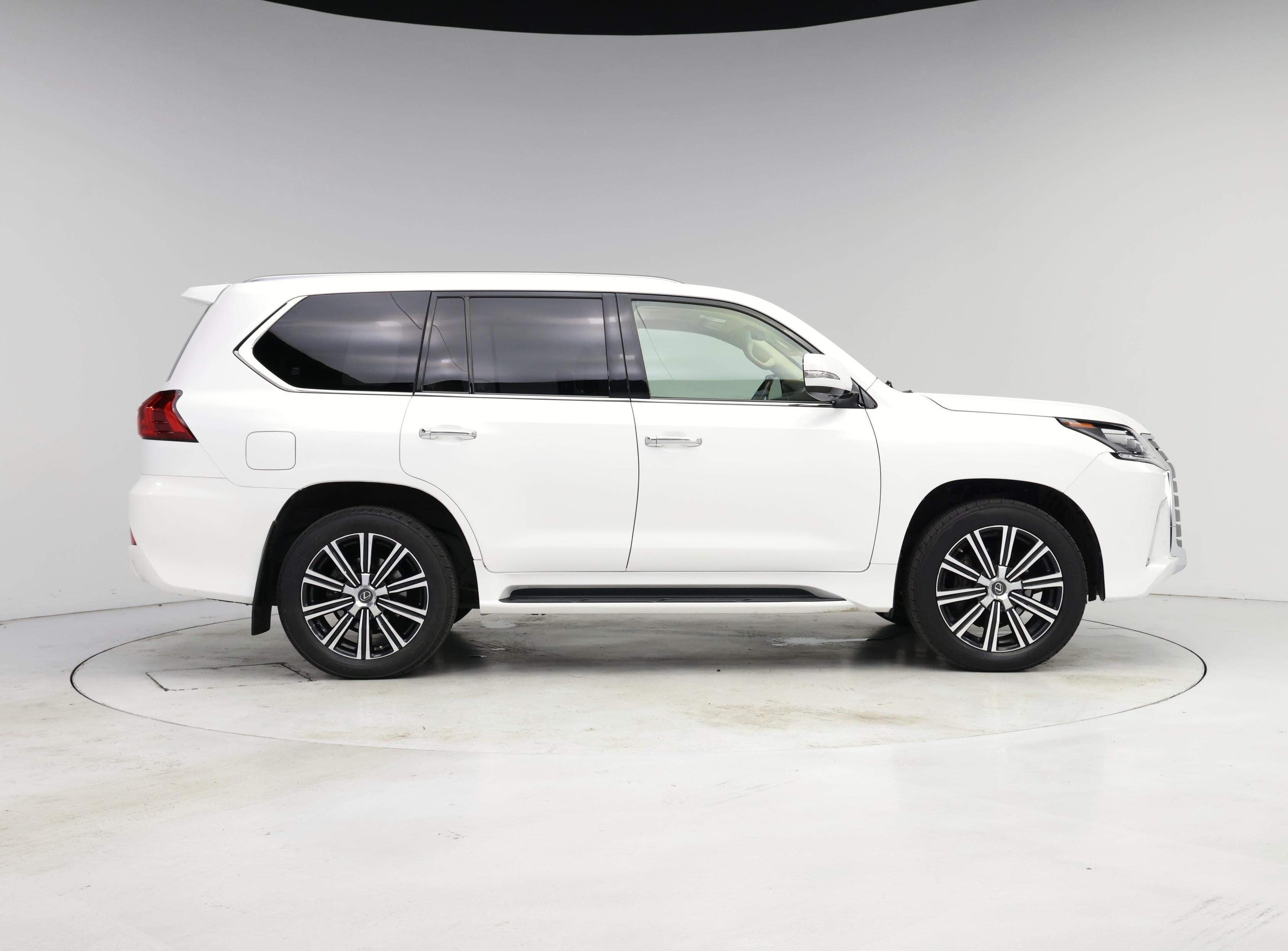 Thumbnail: 2018 Lexus LX - 7