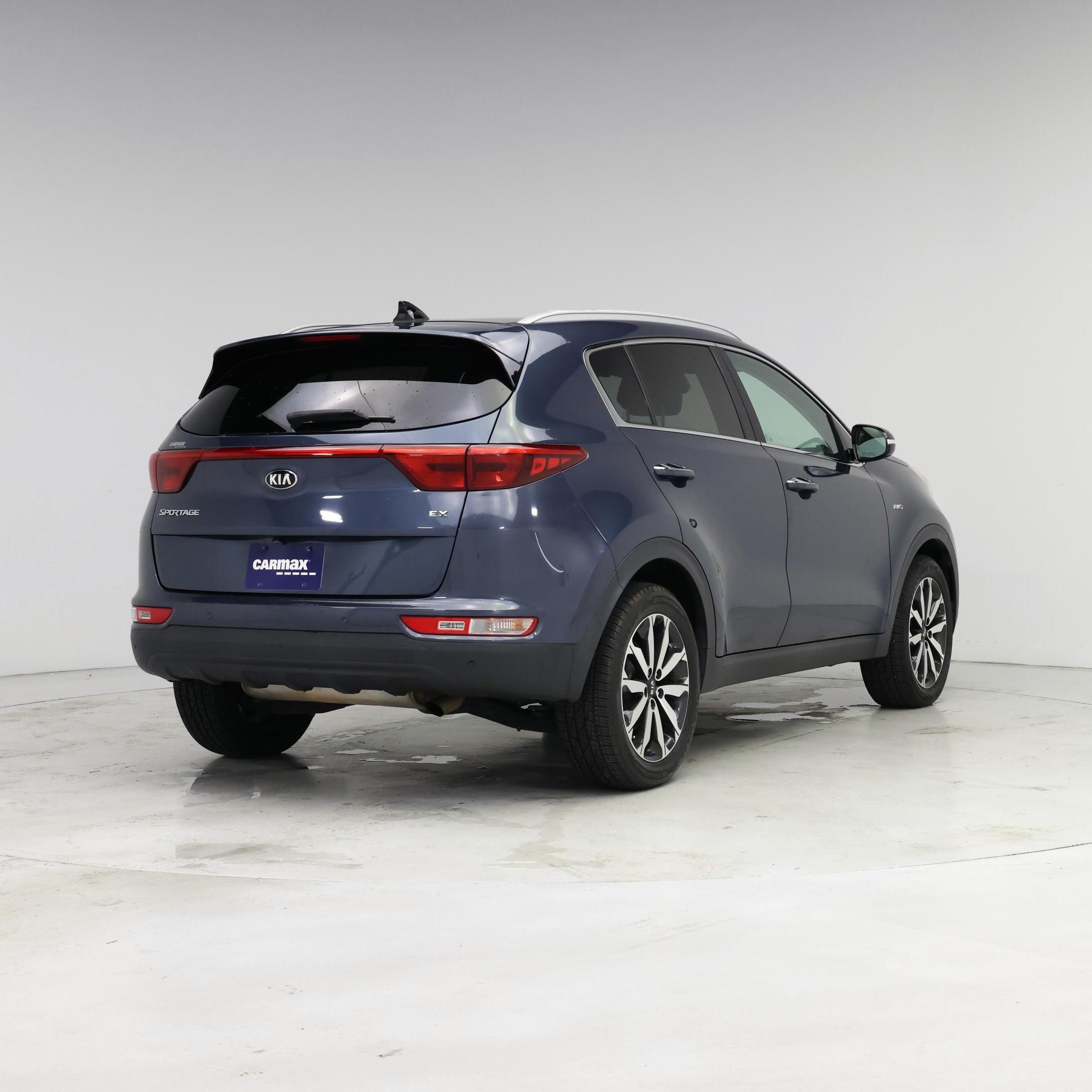 Thumbnail: 2017 Kia Sportage - 8