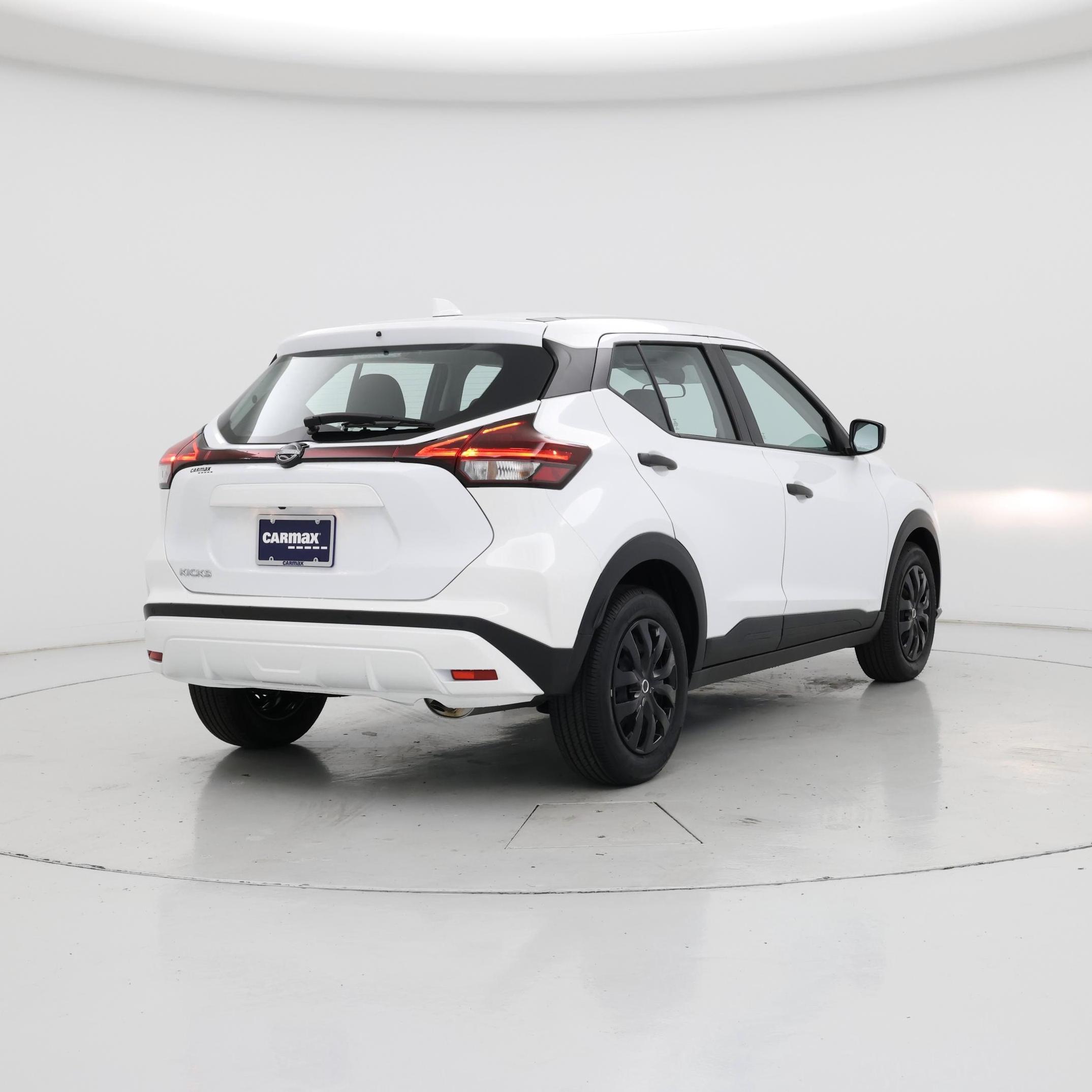 Thumbnail: 2025 Nissan Kicks - 8
